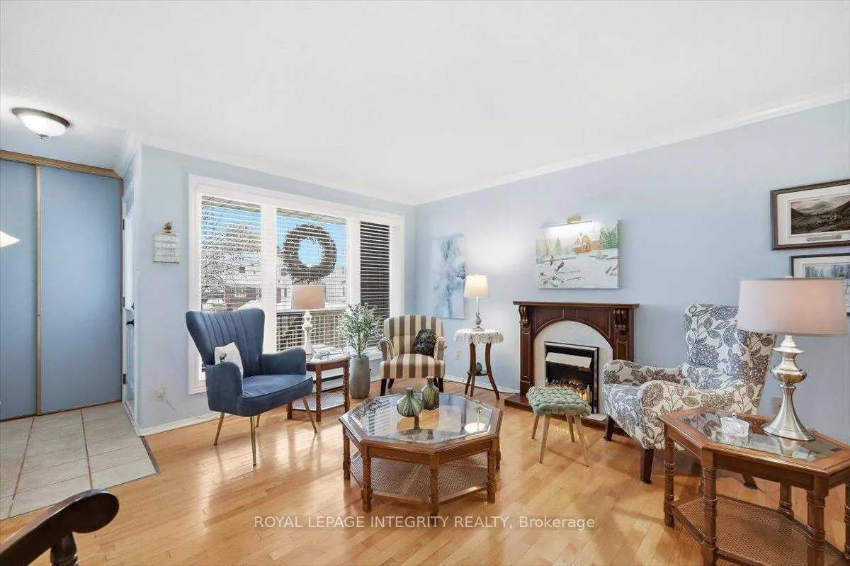 Photo 8 of Unit 100, 1835 Marsala Crescent, Ottawa, Fallingbrook/Pineridge — HOMEH