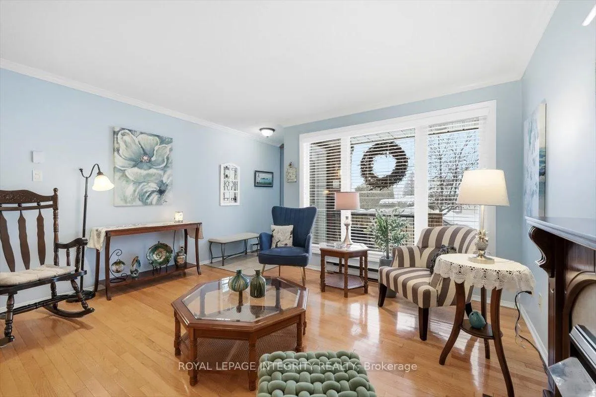 Photo 9 of Unit 100, 1835 Marsala Crescent, Ottawa, Fallingbrook/Pineridge — HOMEH