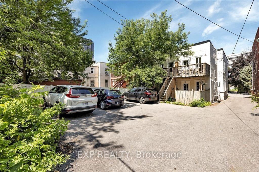 Photo 35 of 52 St Andrew Street, Ottawa, Lower Town/Byward Market — HOMEH