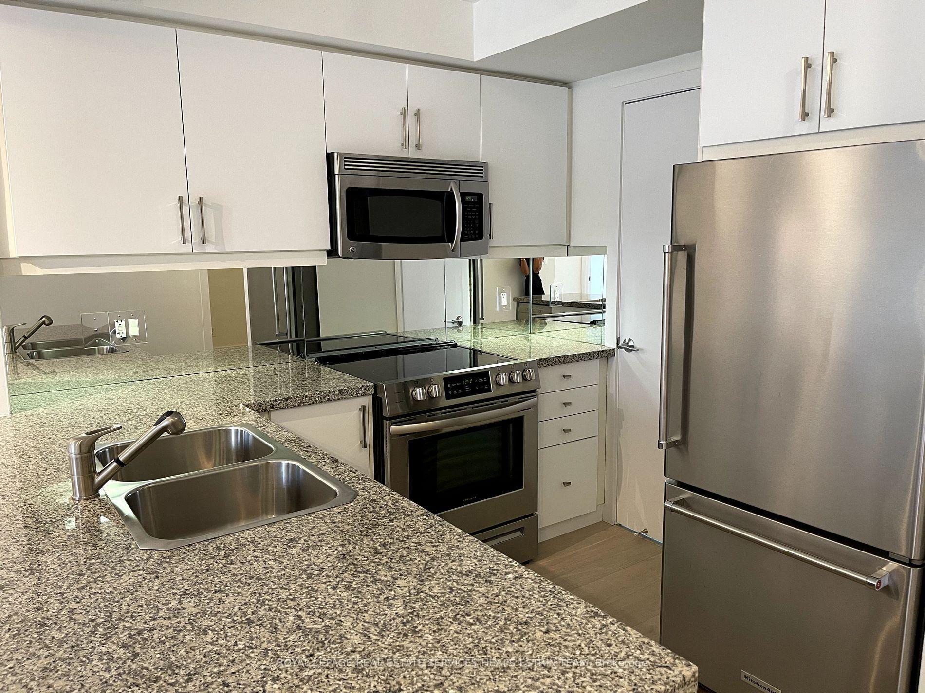 Photo 5 of Unit 310, 308 Palmerston Avenue, Toronto, Trinity-Bellwoods — HOMEH