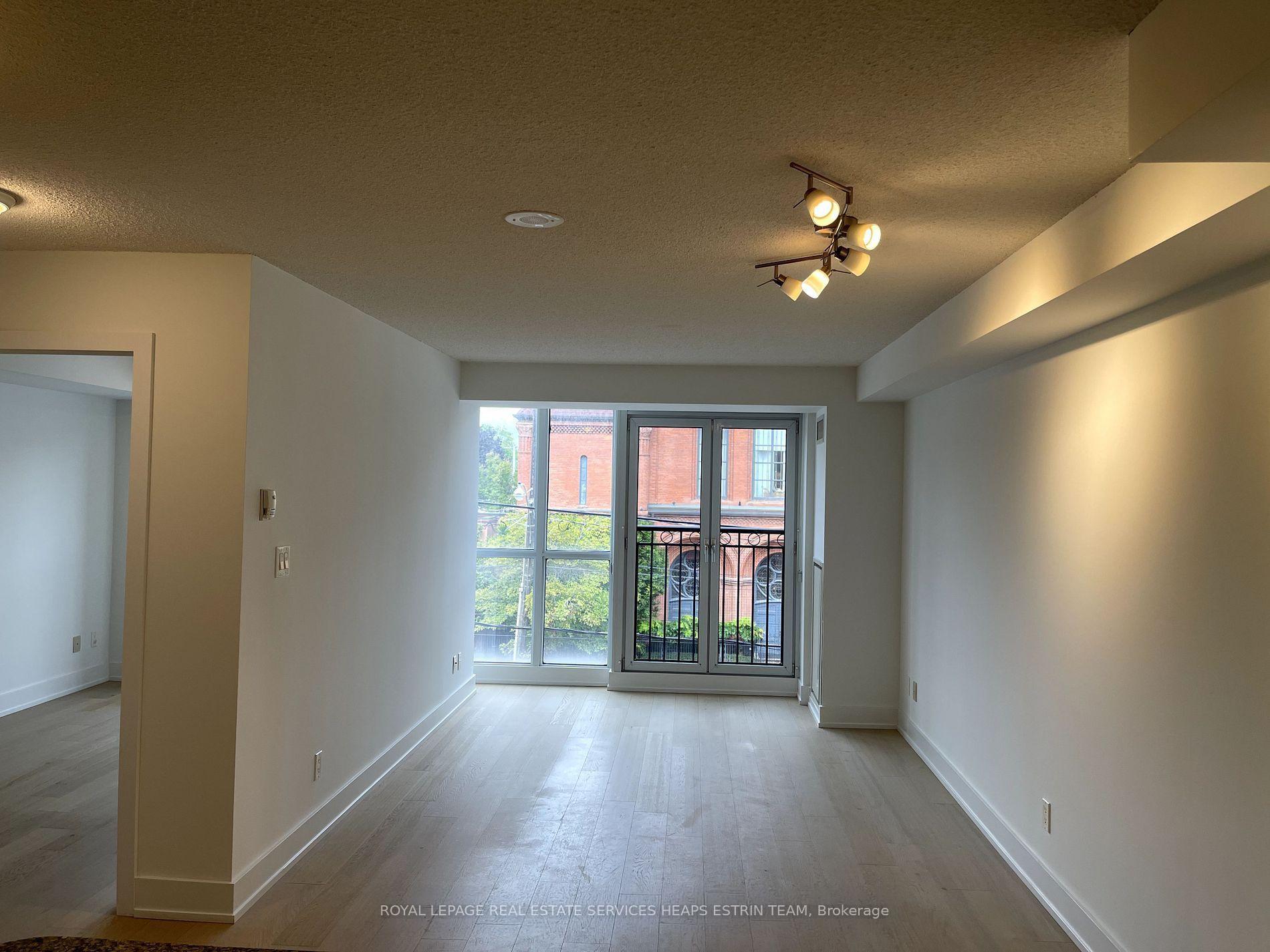 Photo 7 of Unit 310, 308 Palmerston Avenue, Toronto, Trinity-Bellwoods — HOMEH