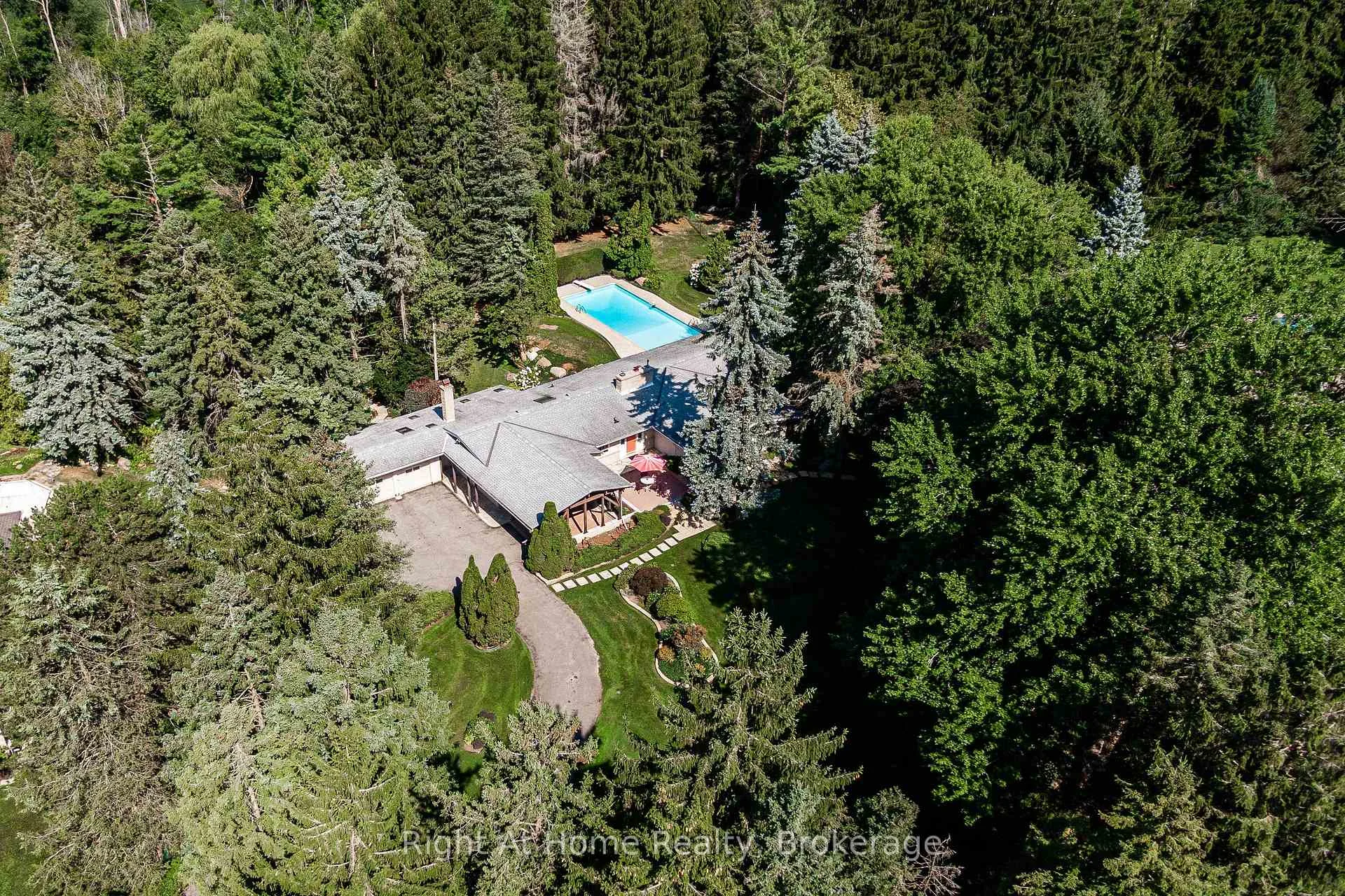 Photo 4 of 2880 Forest Road, Perth East, South Easthope — HOMEH
