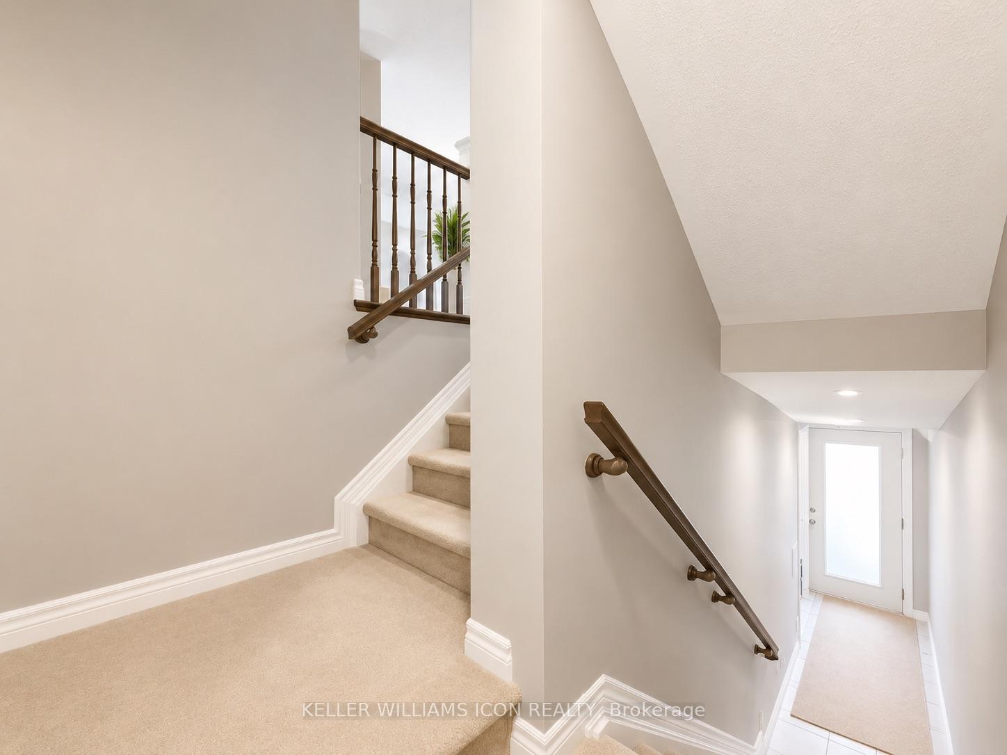 Photo 4 of 581 Ozawa Private, Ottawa, CFB Rockcliffe and Area — HOMEH