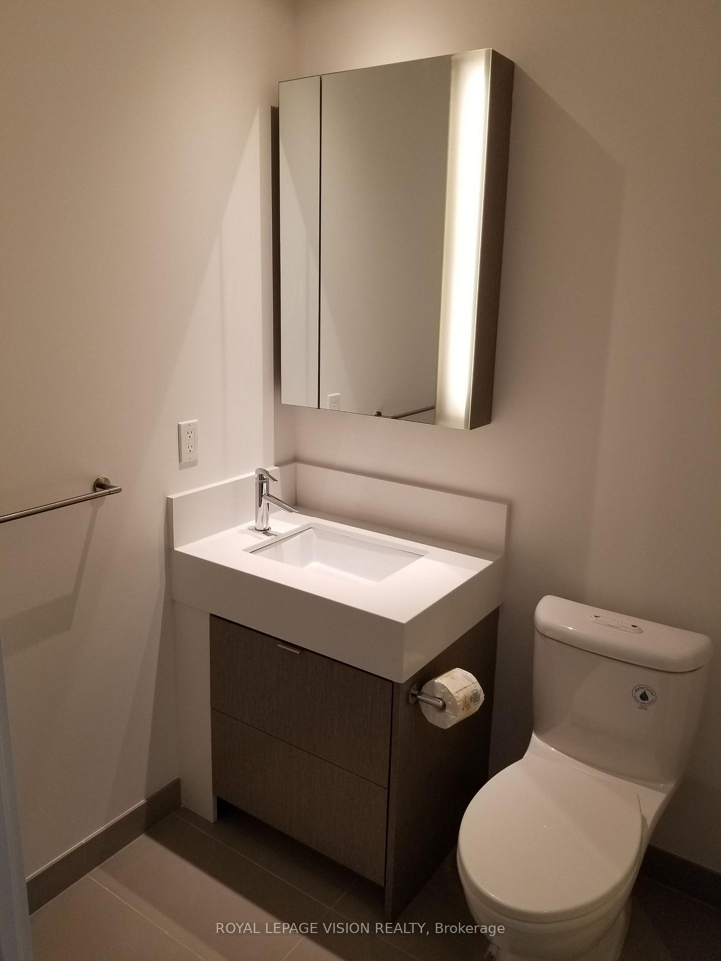 Photo 7 of Unit 4413, 10 York Street, Toronto, Waterfront Communities — HOMEH