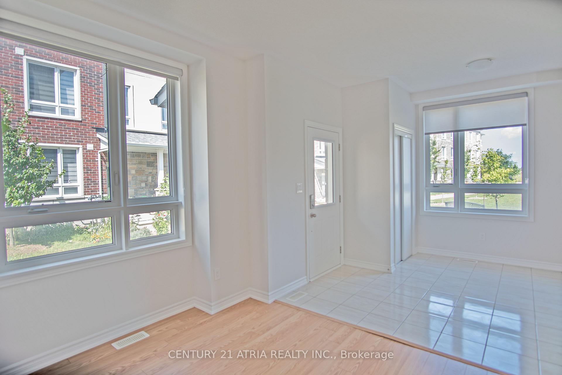 Photo 4 of 18 Imperial College Lane, Markham, Wismer — HOMEH