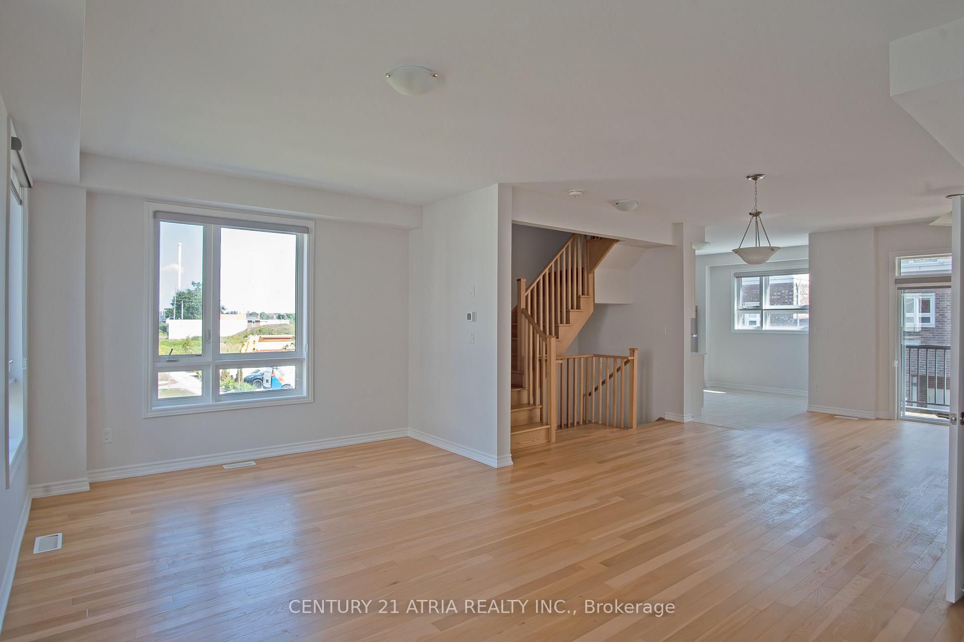 Photo 9 of 18 Imperial College Lane, Markham, Wismer — HOMEH