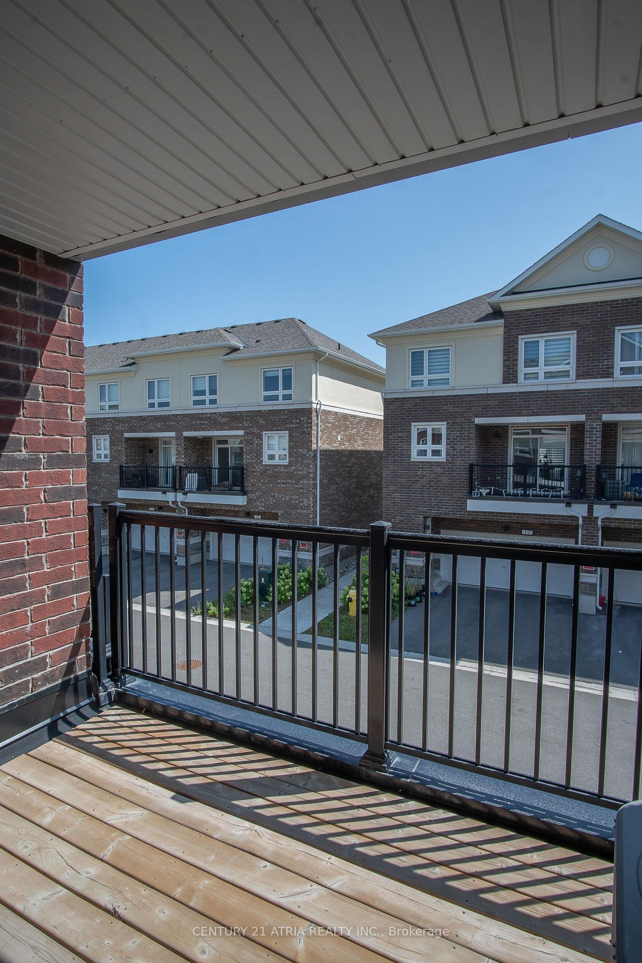 Photo 15 of 18 Imperial College Lane, Markham, Wismer — HOMEH