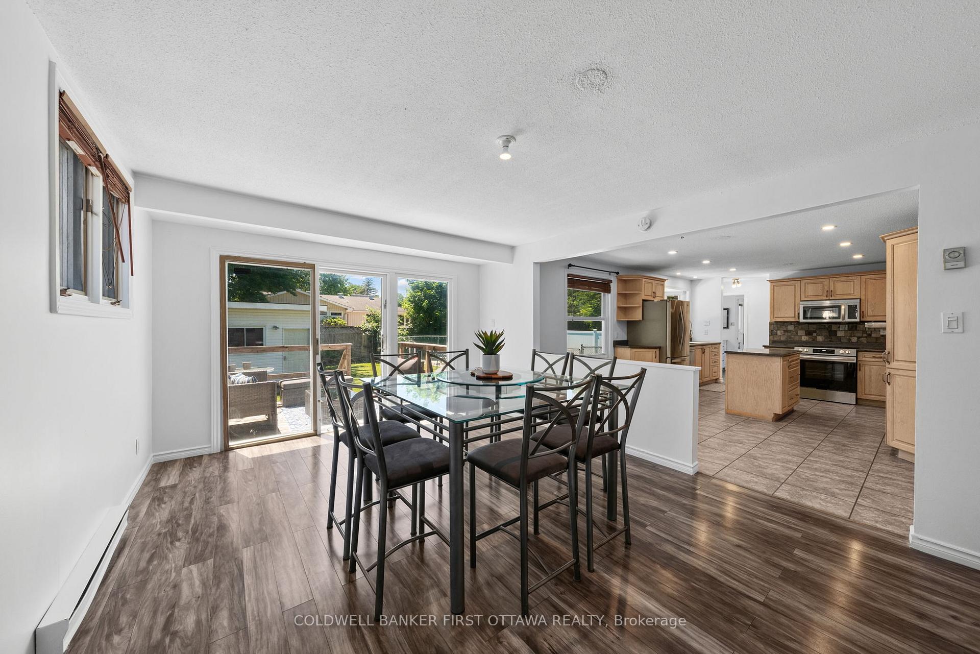 Photo 15 of 12 Bradgate Drive, Ottawa, Briargreen — HOMEH