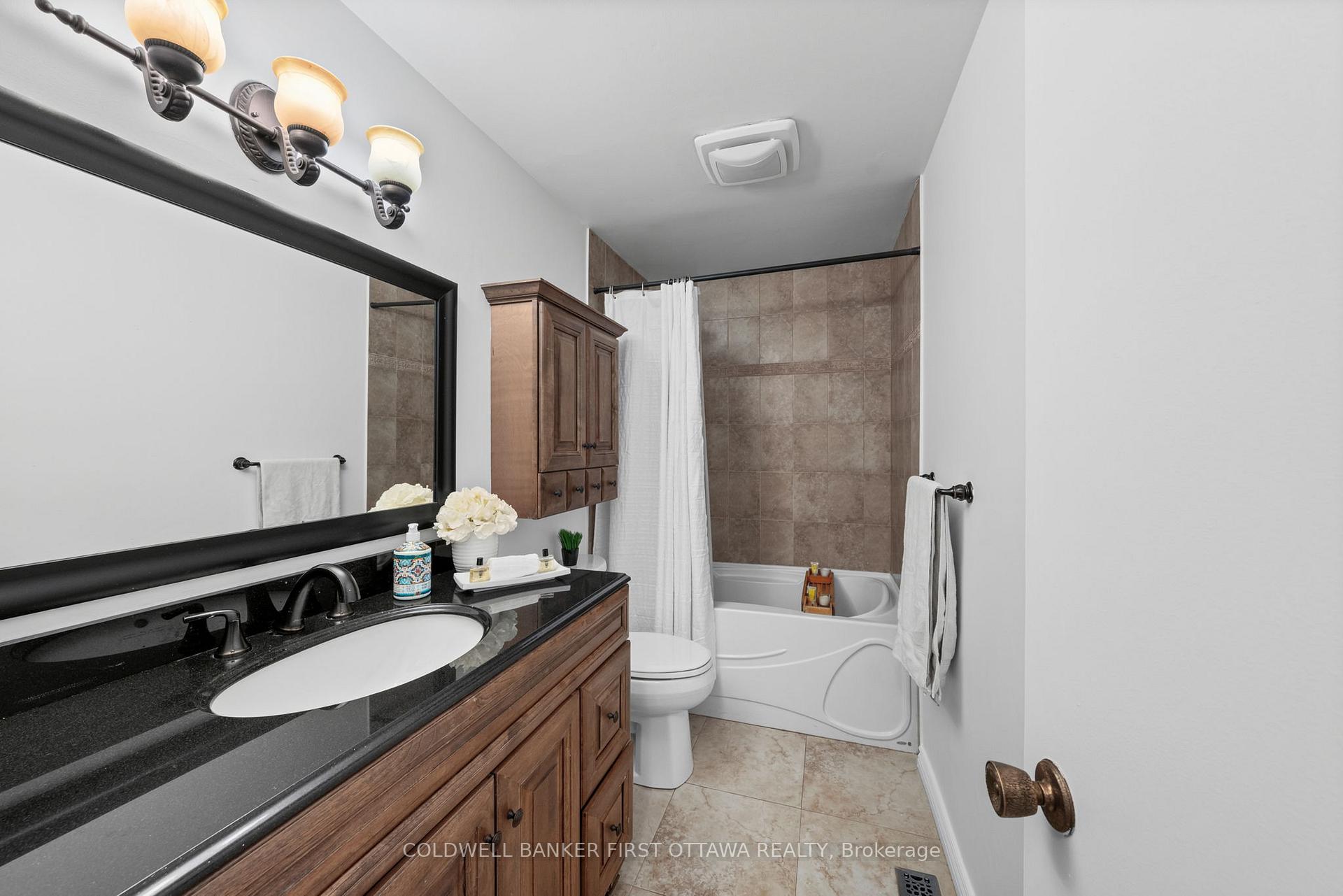 Photo 26 of 12 Bradgate Drive, Ottawa, Briargreen — HOMEH