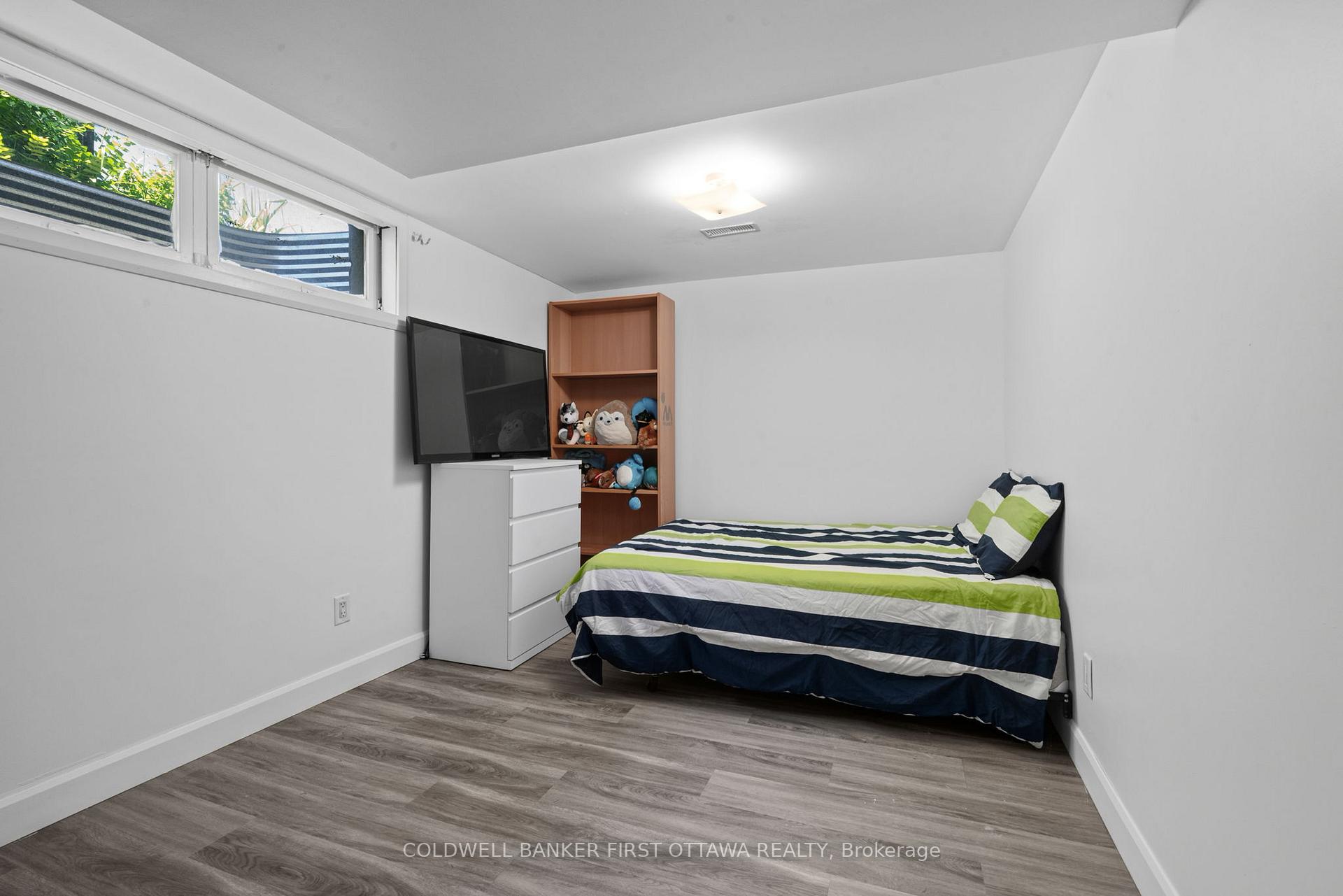Photo 33 of 12 Bradgate Drive, Ottawa, Briargreen — HOMEH