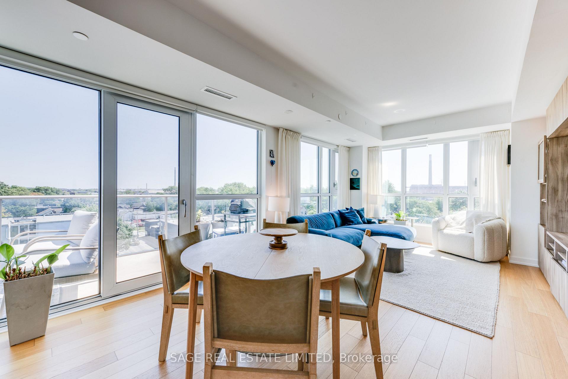 Photo of Unit 734, 150 Logan Avenue
