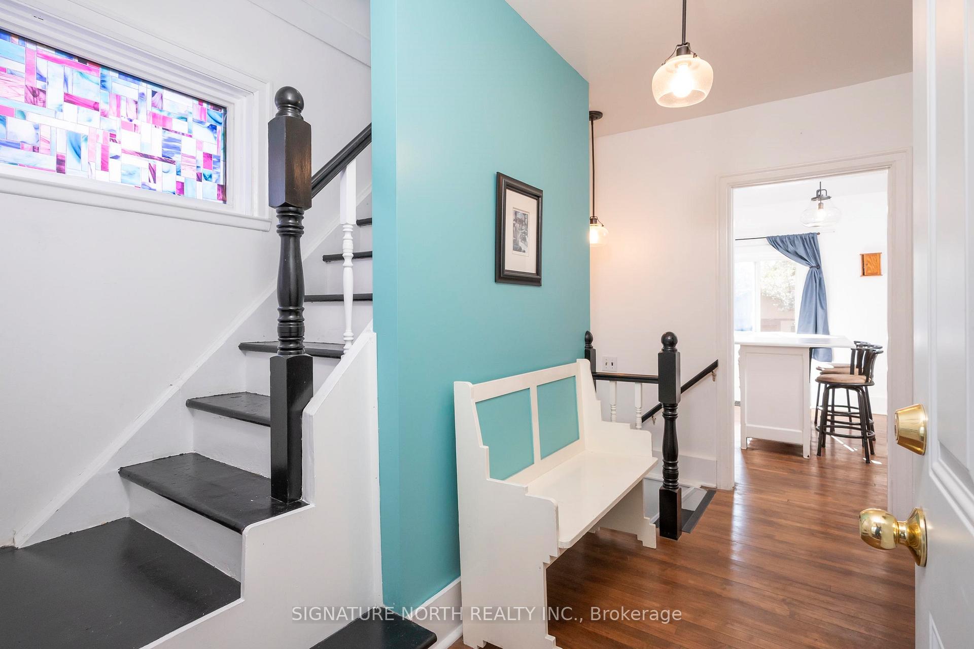 Photo 6 of 105 Machar Avenue, Thunder Bay, Court / Cumberland — HOMEH