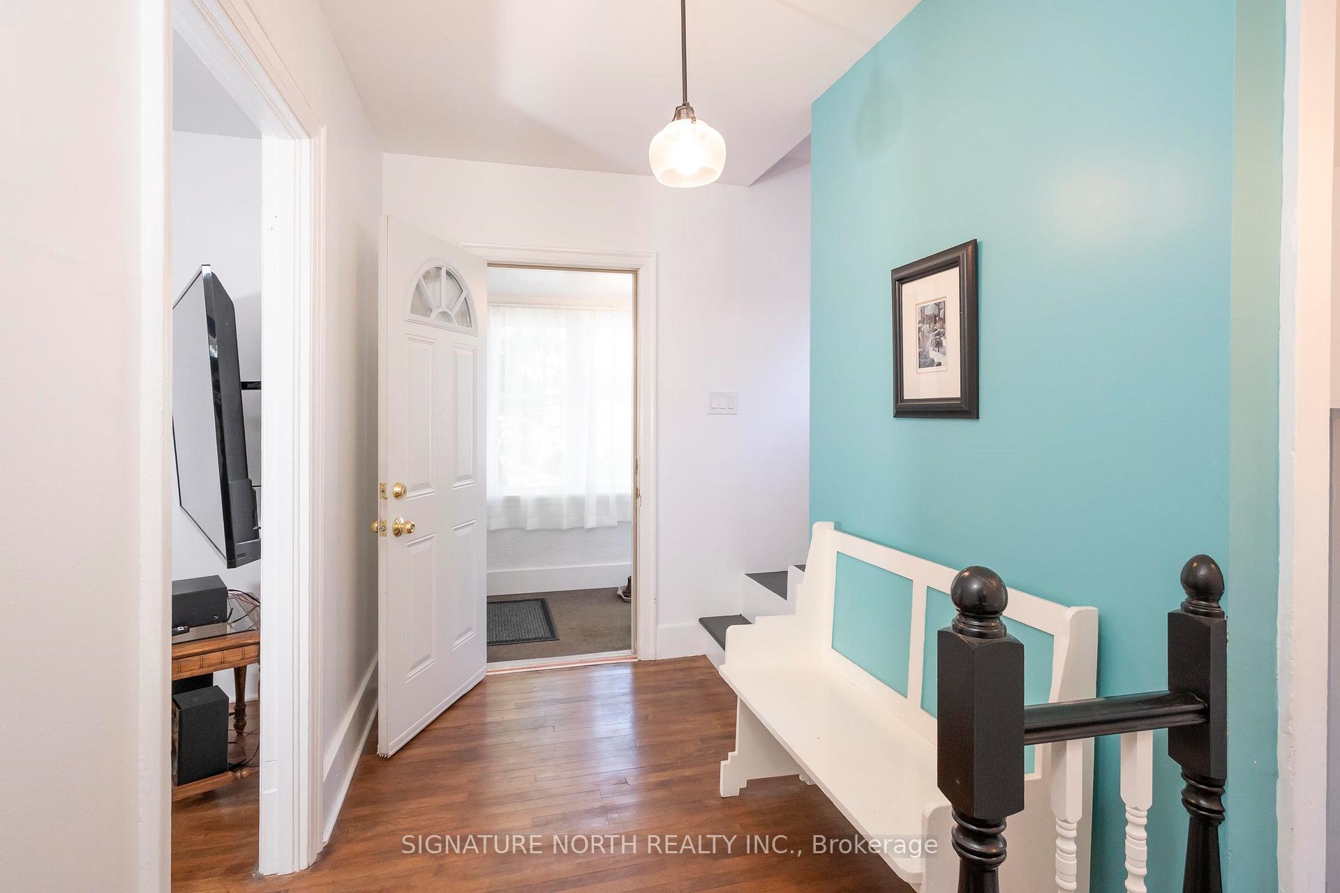 Photo 9 of 105 Machar Avenue, Thunder Bay, Court / Cumberland — HOMEH