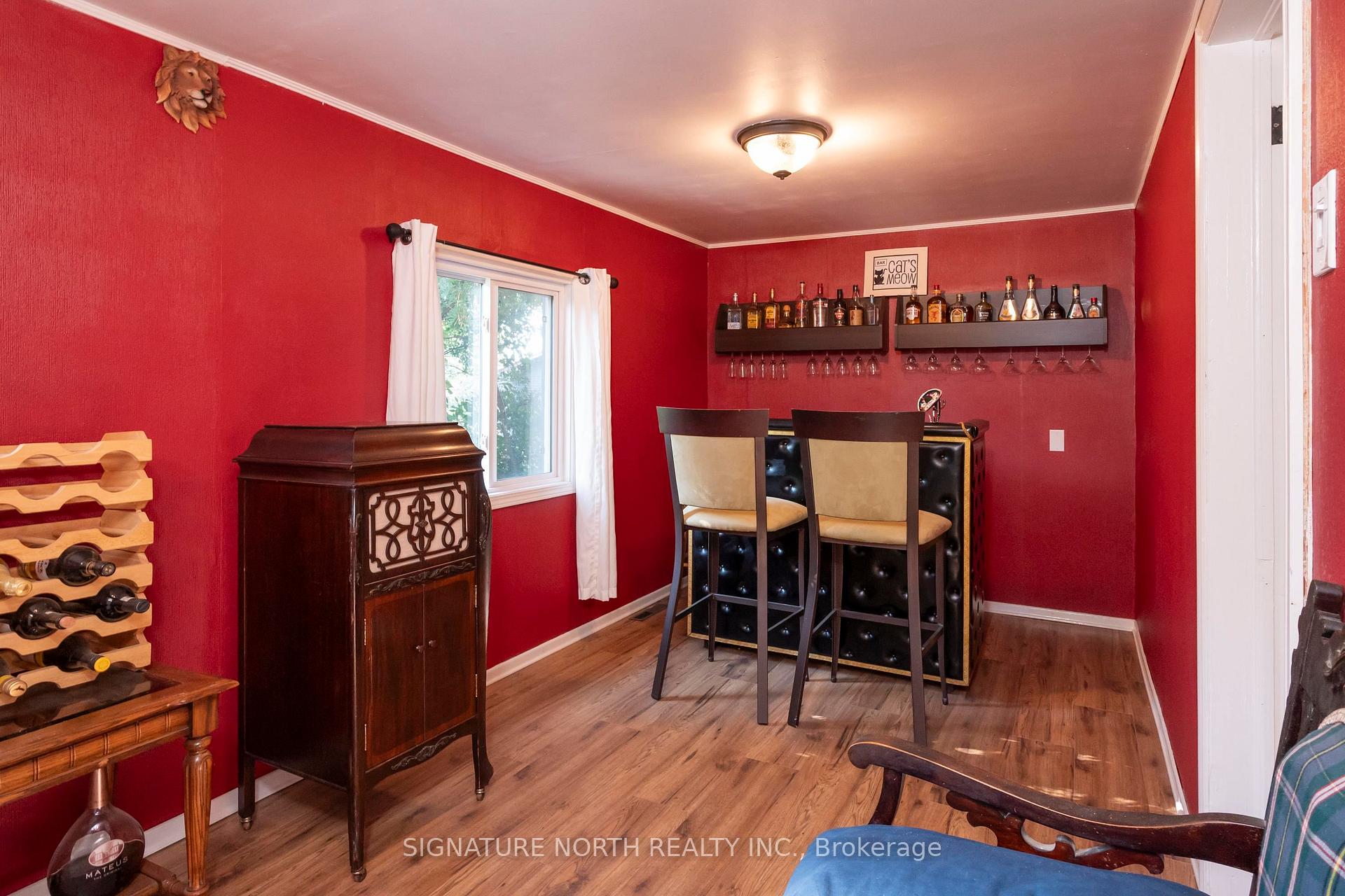 Photo 29 of 105 Machar Avenue, Thunder Bay, Court / Cumberland — HOMEH