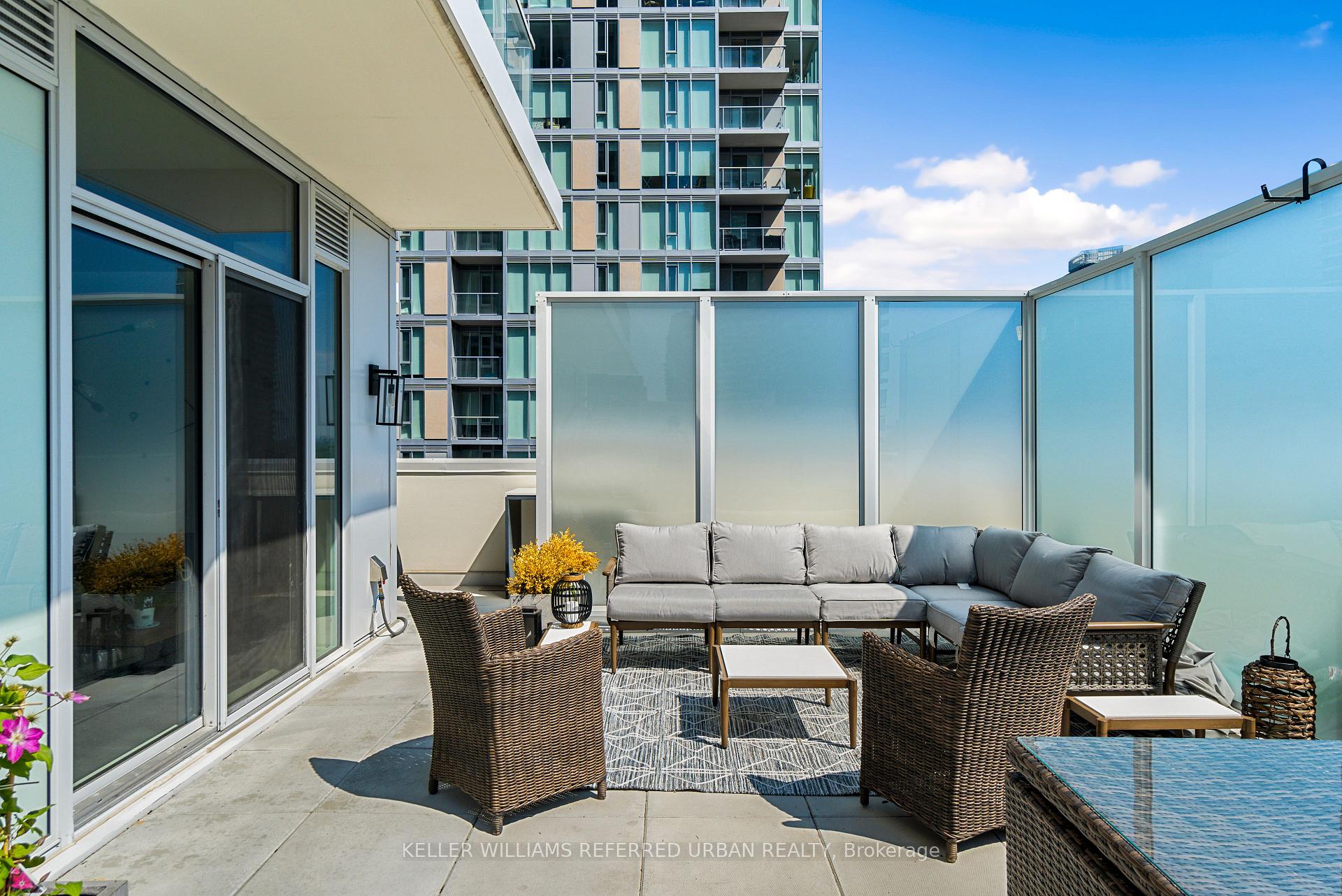 Photo 8 of Unit 1203, 33 Helendale Street, Toronto, Yonge-Eglinton — HOMEH