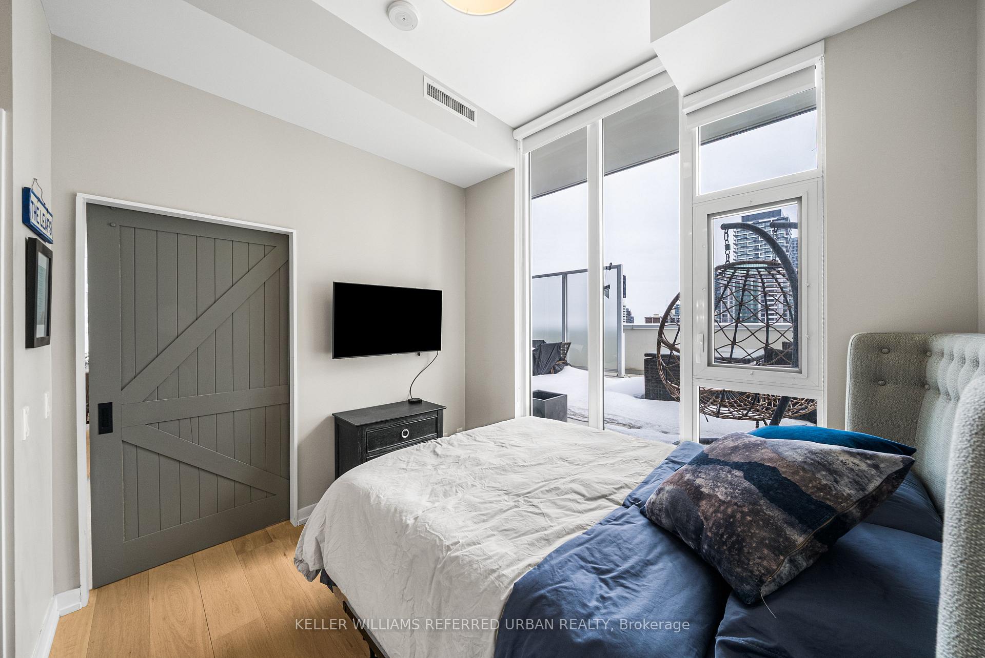 Photo 30 of Unit 1203, 33 Helendale Street, Toronto, Yonge-Eglinton — HOMEH