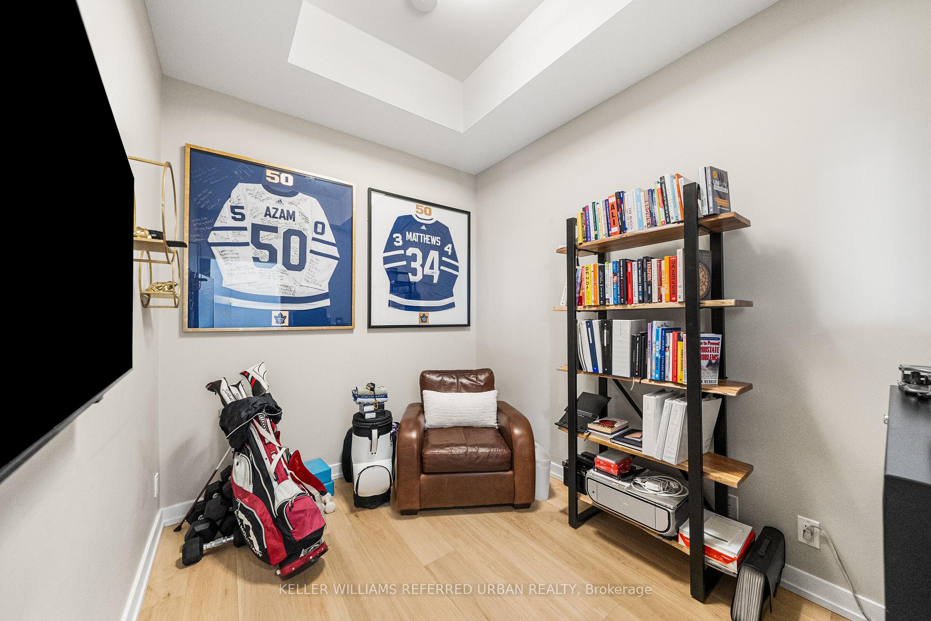 Photo 33 of Unit 1203, 33 Helendale Street, Toronto, Yonge-Eglinton — HOMEH