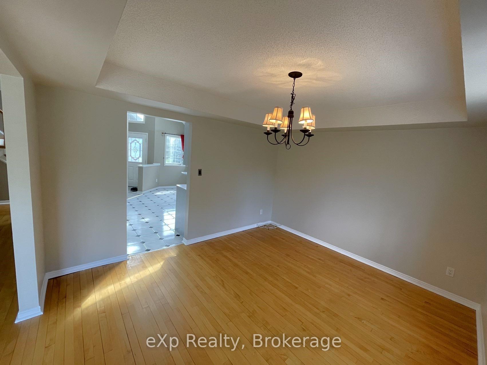 Photo 6 of 12 Sherwood Crescent, Belleville, Belleville Ward — HOMEH