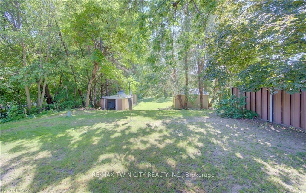 Photo 30 of 9 Rothsay Avenue, Kitchener, Heritage Park - Kitchener — HOMEH