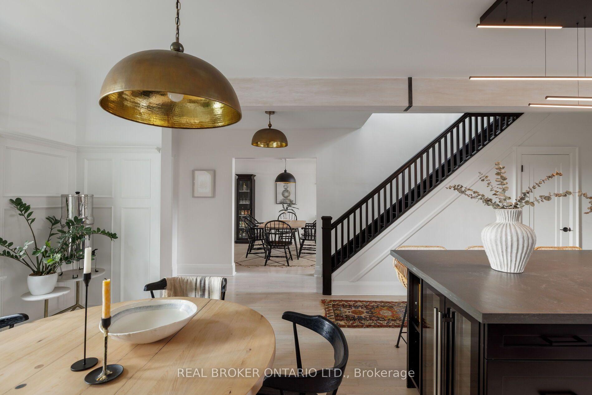Photo 8 of 39 Beechwood Drive, Toronto, Broadview North — HOMEH