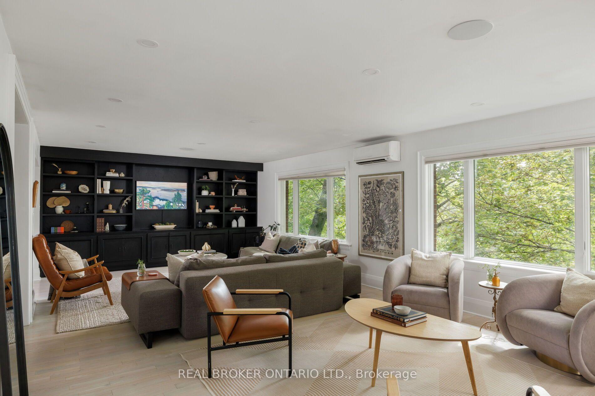 Photo 23 of 39 Beechwood Drive, Toronto, Broadview North — HOMEH