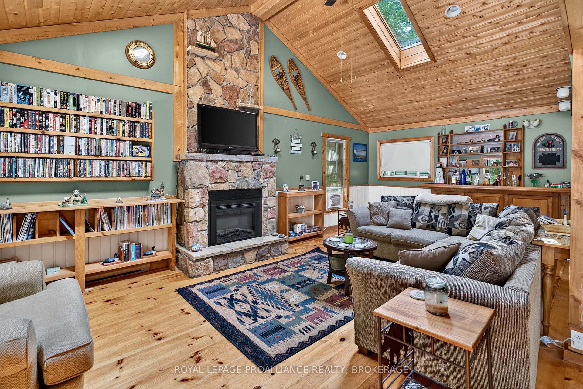 Photo 12 of 110 Maple Grove Crescent, Frontenac, Frontenac South — HOMEH