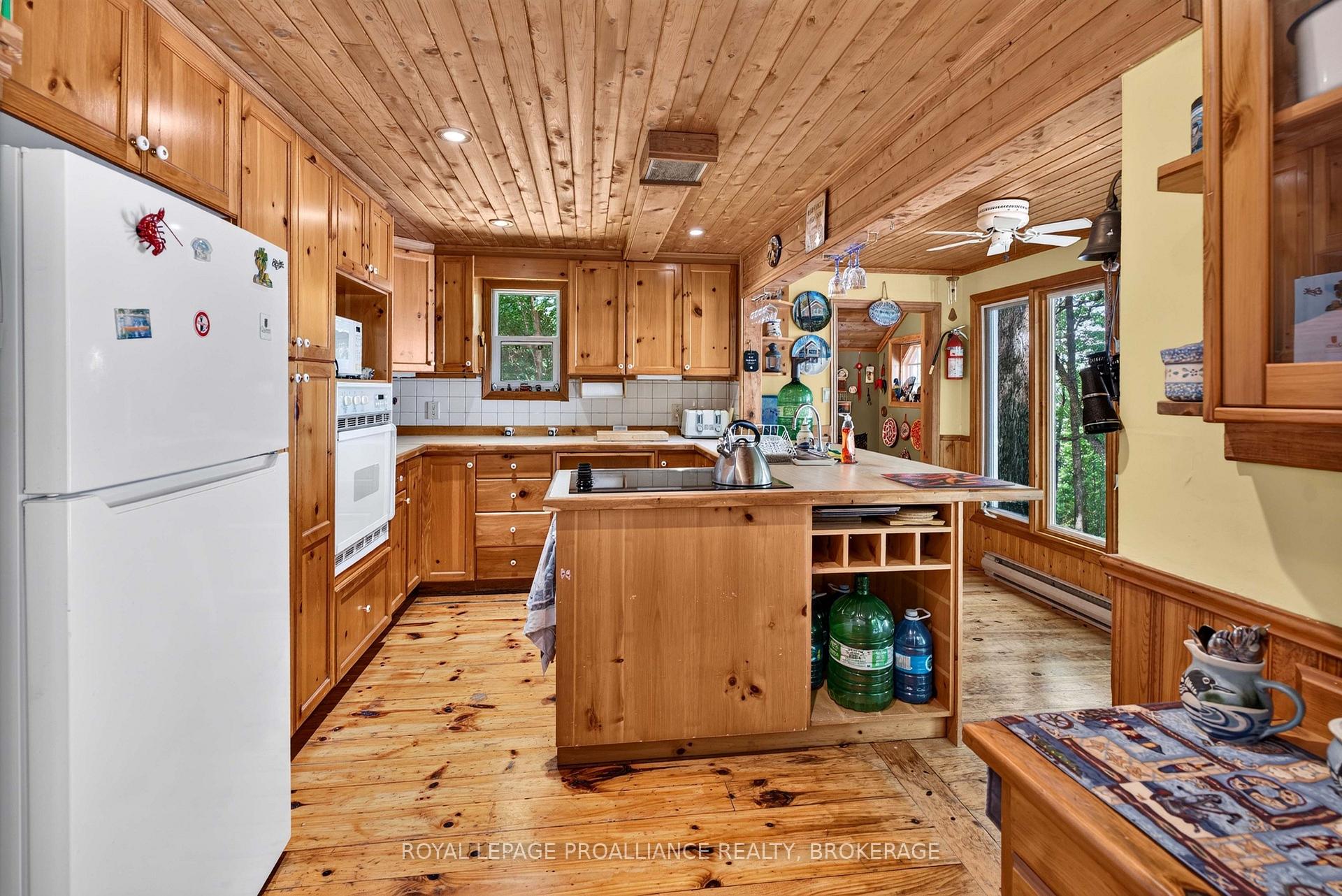 Photo 16 of 110 Maple Grove Crescent, Frontenac, Frontenac South — HOMEH