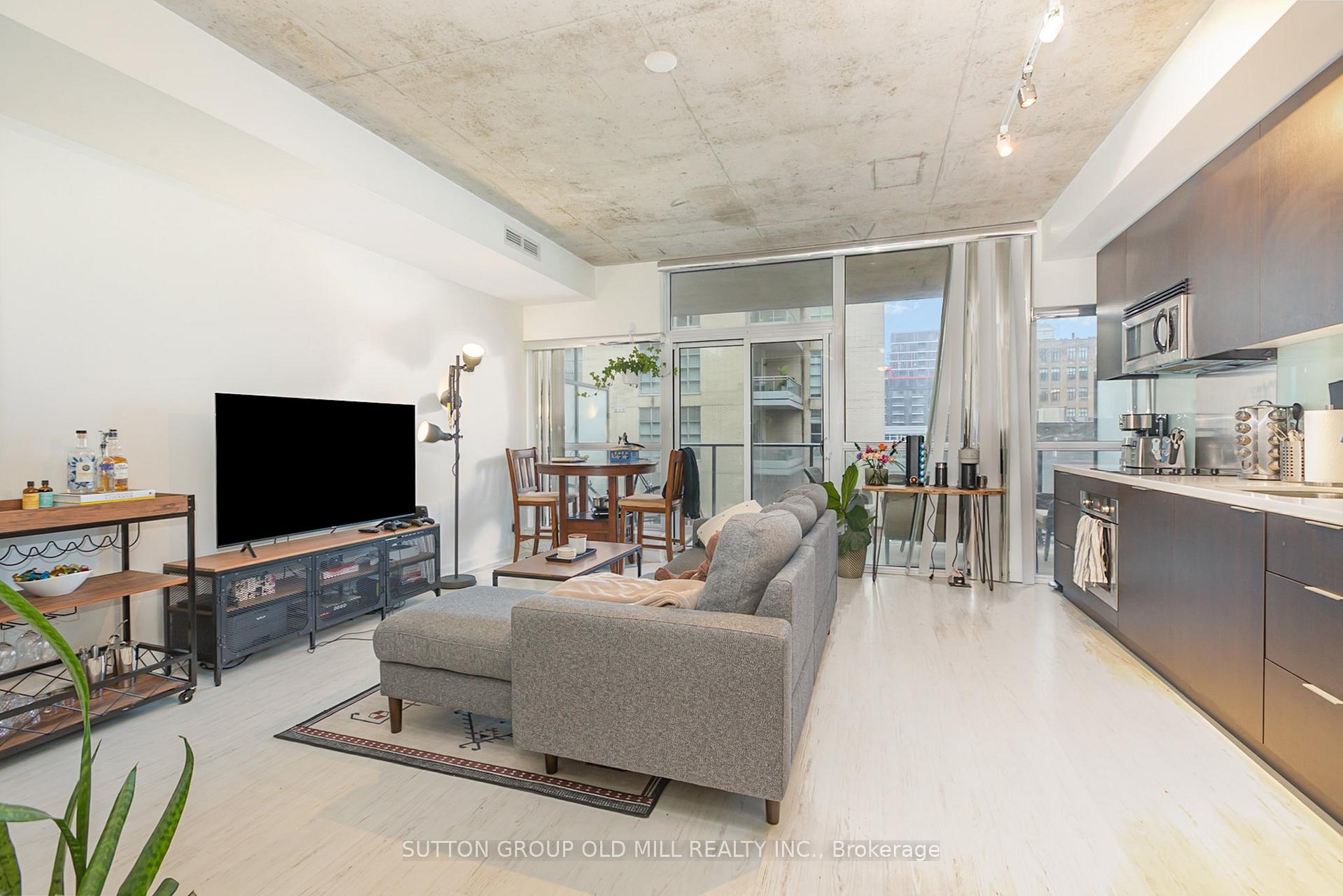 Photo 2 of Unit 704, 478 King Street W, Toronto, Waterfront Communities — HOMEH