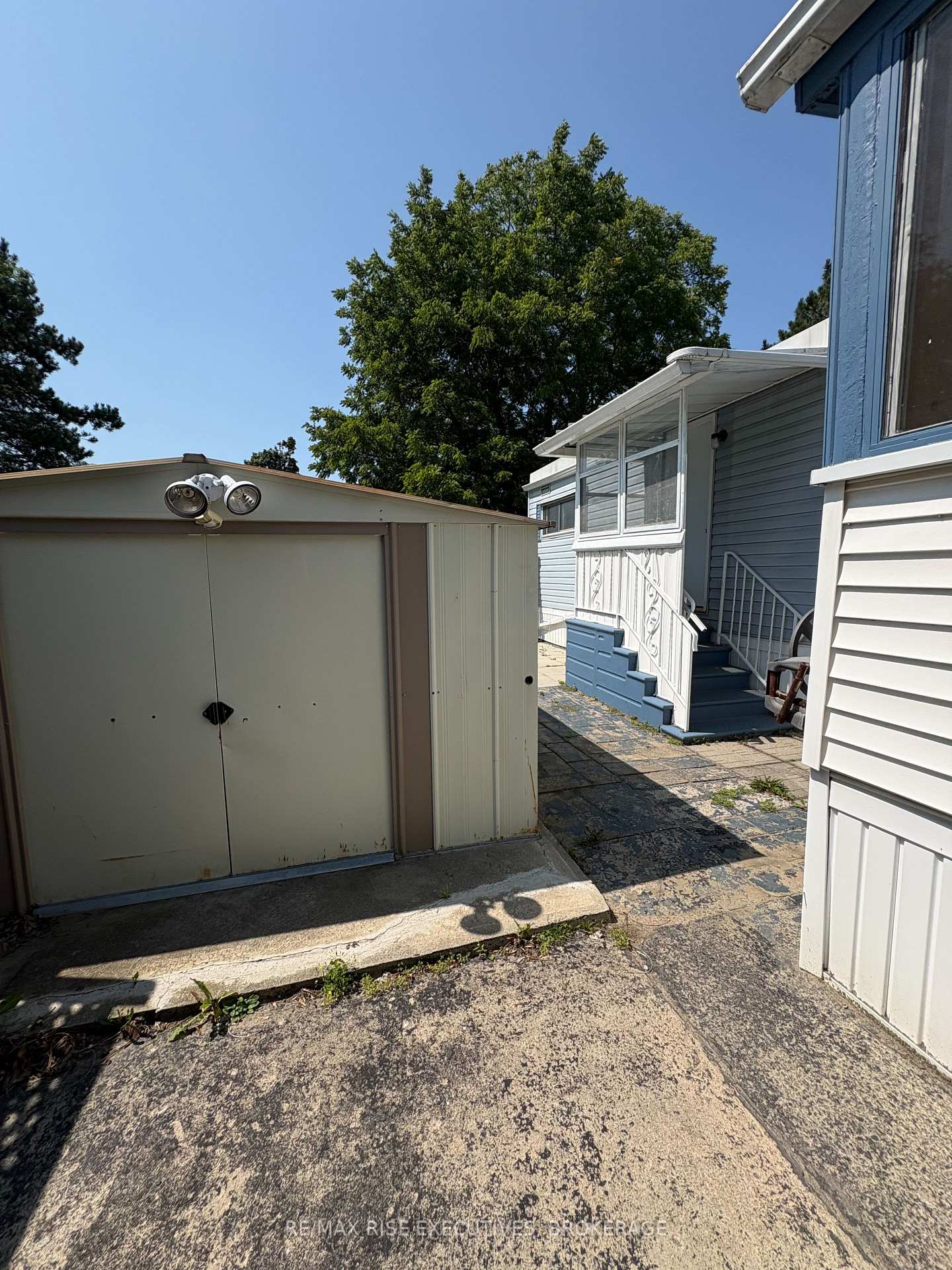 Photo 18 of 12 Wentworth Drive, Kingston, Rideau — HOMEH