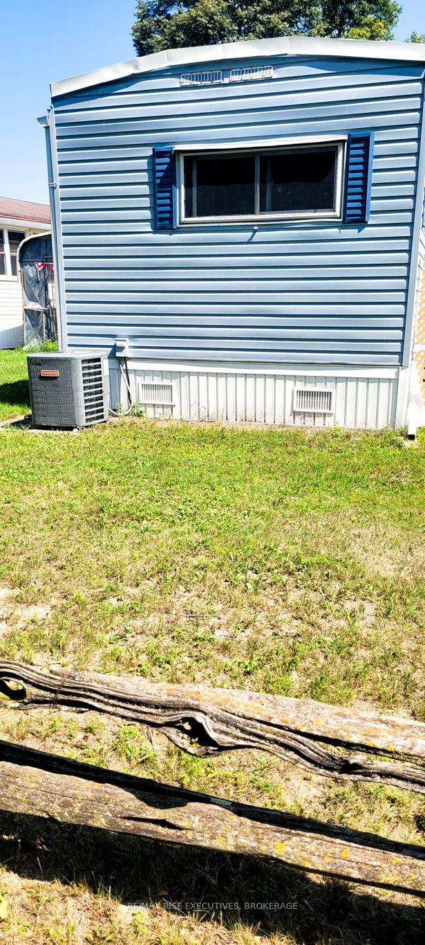 Photo 23 of 12 Wentworth Drive, Kingston, Rideau — HOMEH