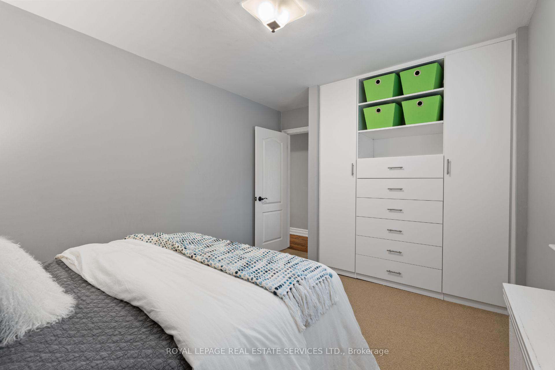 Photo 27 of 100 Dunedin Drive, Etobicoke, Kingsway South — HOMEH