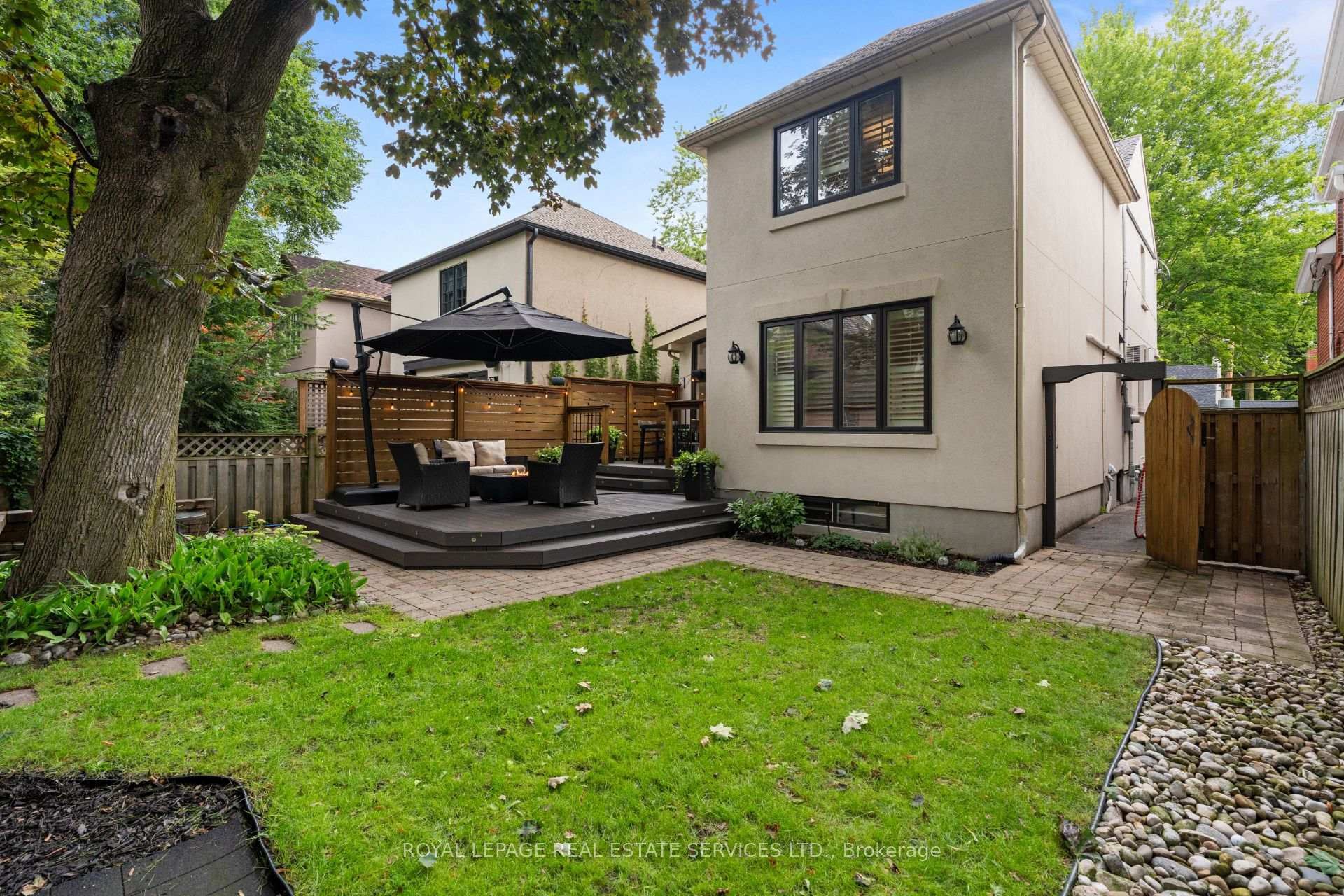 Photo 44 of 100 Dunedin Drive, Etobicoke, Kingsway South — HOMEH