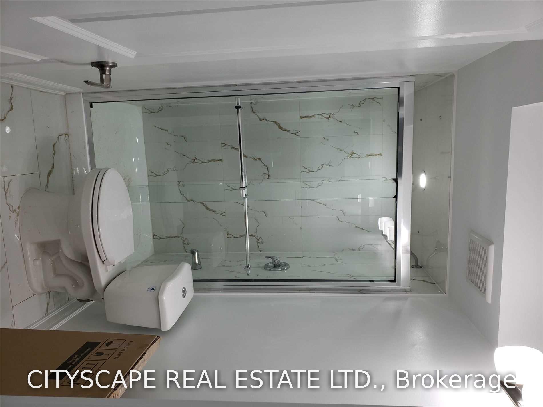 Photo 12 of Unit Bsmt, 5520 Prosper Circuit, Mississauga, East Credit — HOMEH