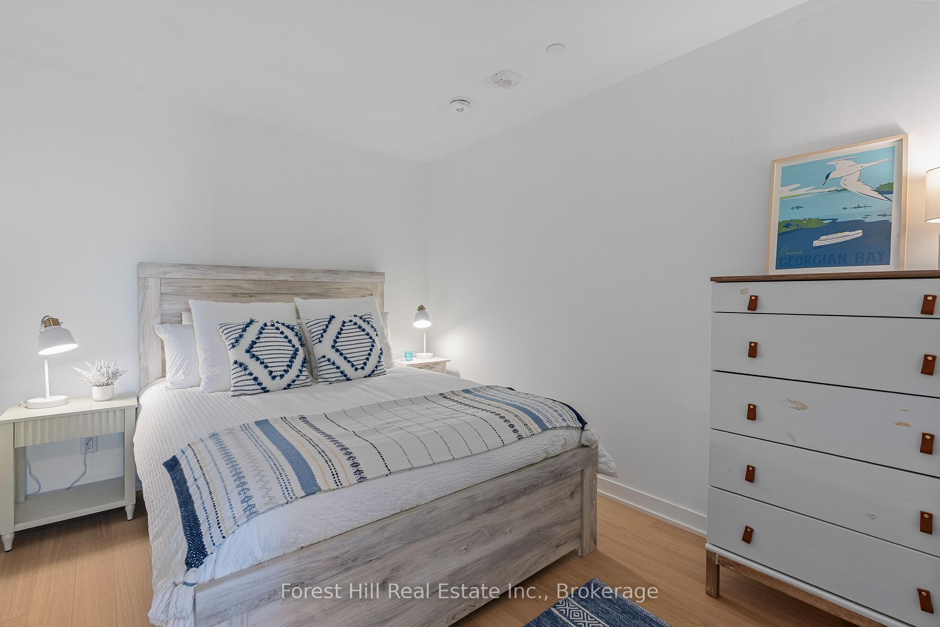 Photo 18 of Unit 326, 31 Huron Street, Collingwood — HOMEH
