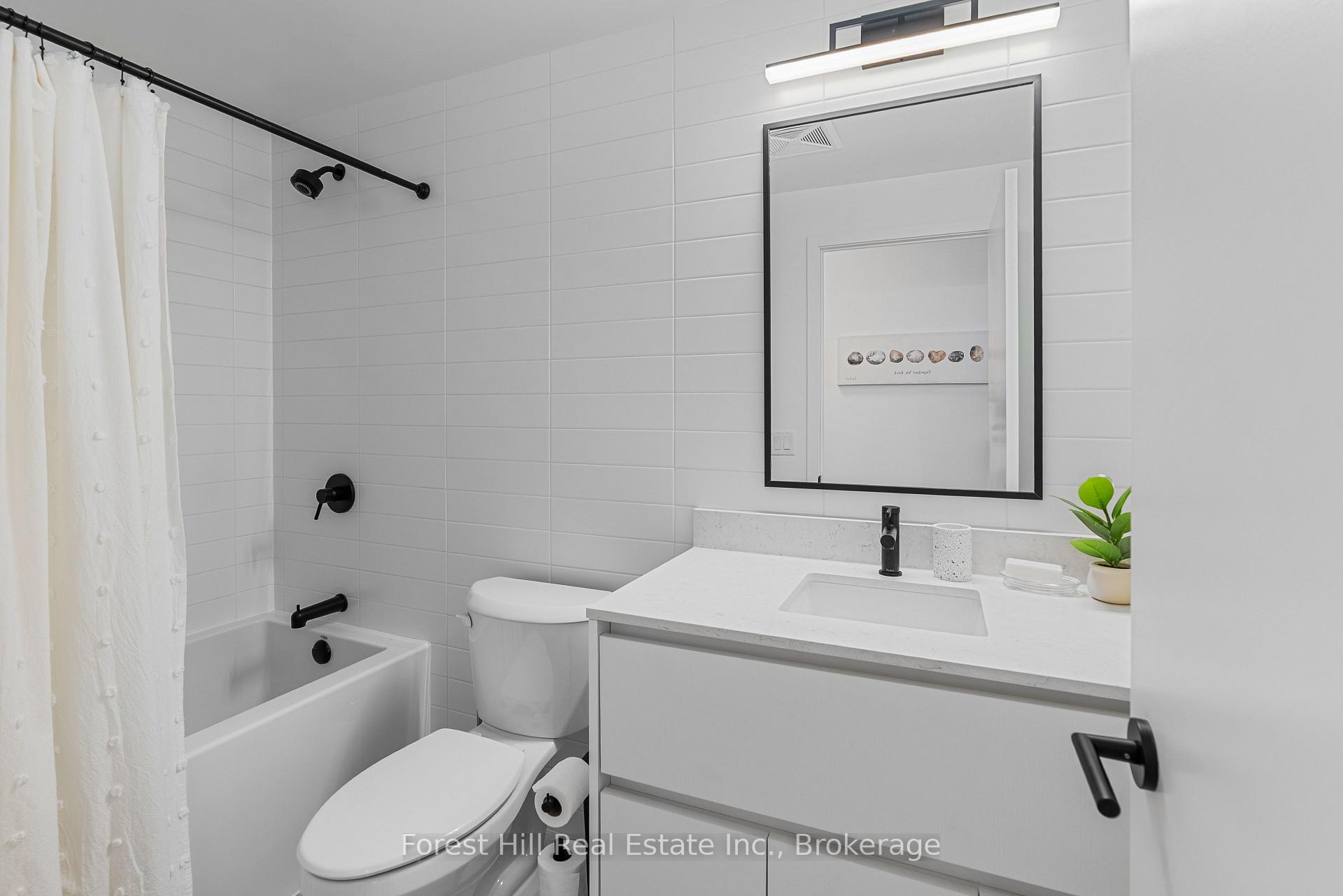Photo 20 of Unit 326, 31 Huron Street, Collingwood — HOMEH