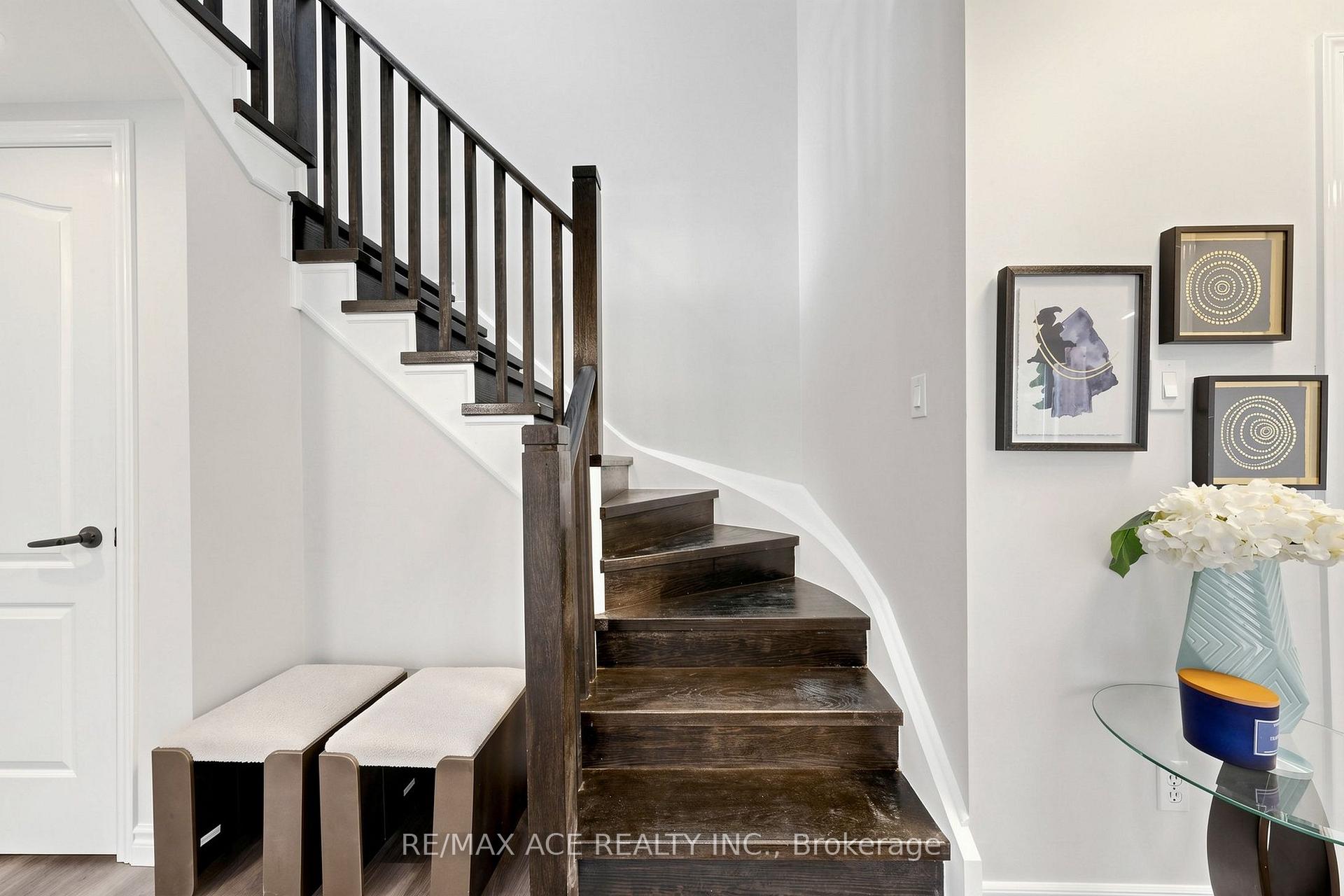 Photo 22 of 119 Primeau Drive, Aurora, Aurora Grove — HOMEH