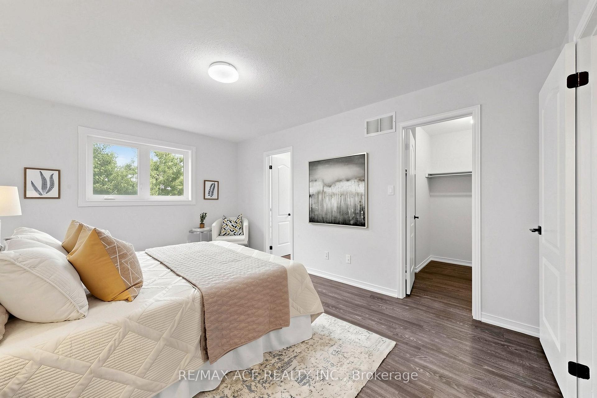 Photo 27 of 119 Primeau Drive, Aurora, Aurora Grove — HOMEH