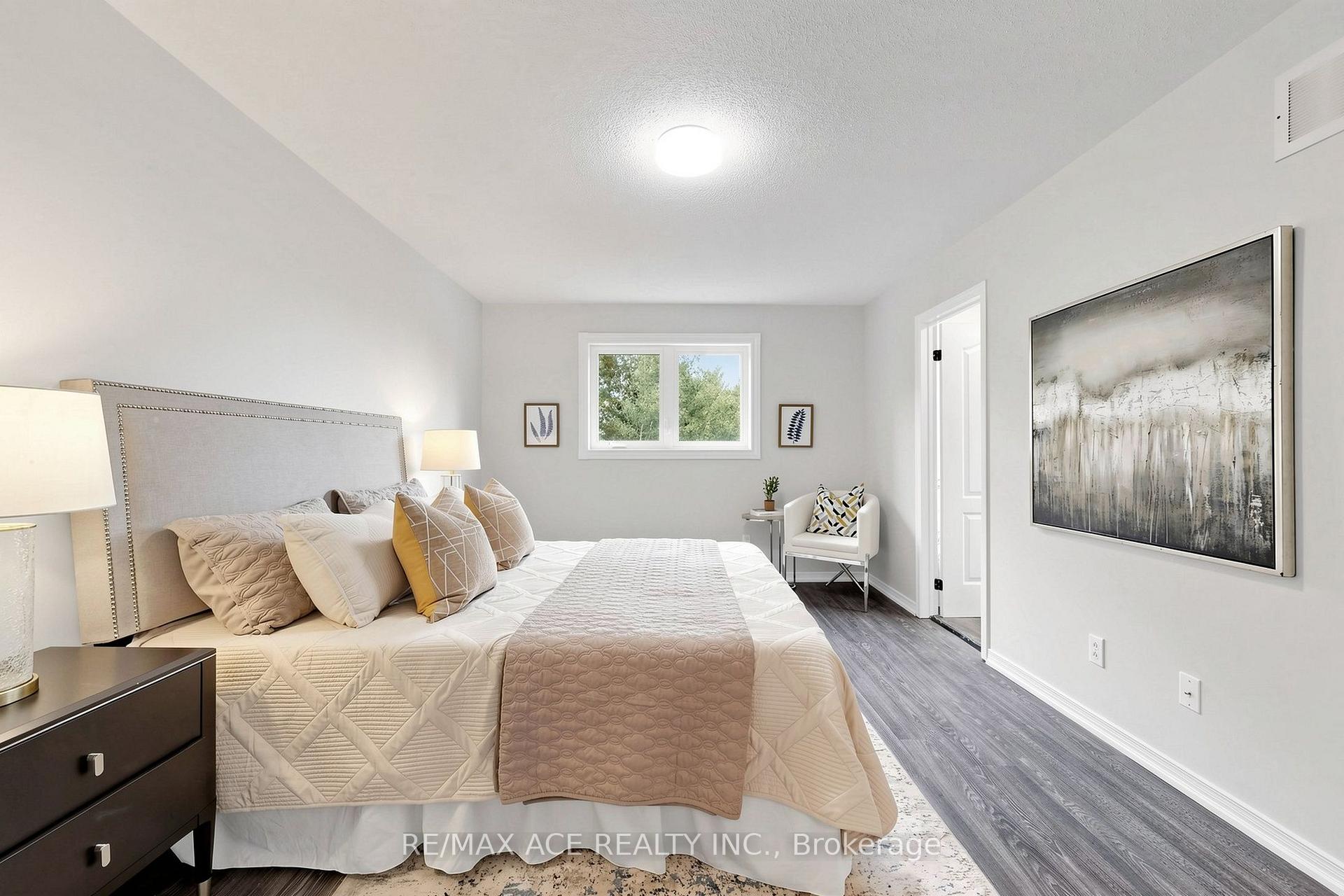 Photo 28 of 119 Primeau Drive, Aurora, Aurora Grove — HOMEH