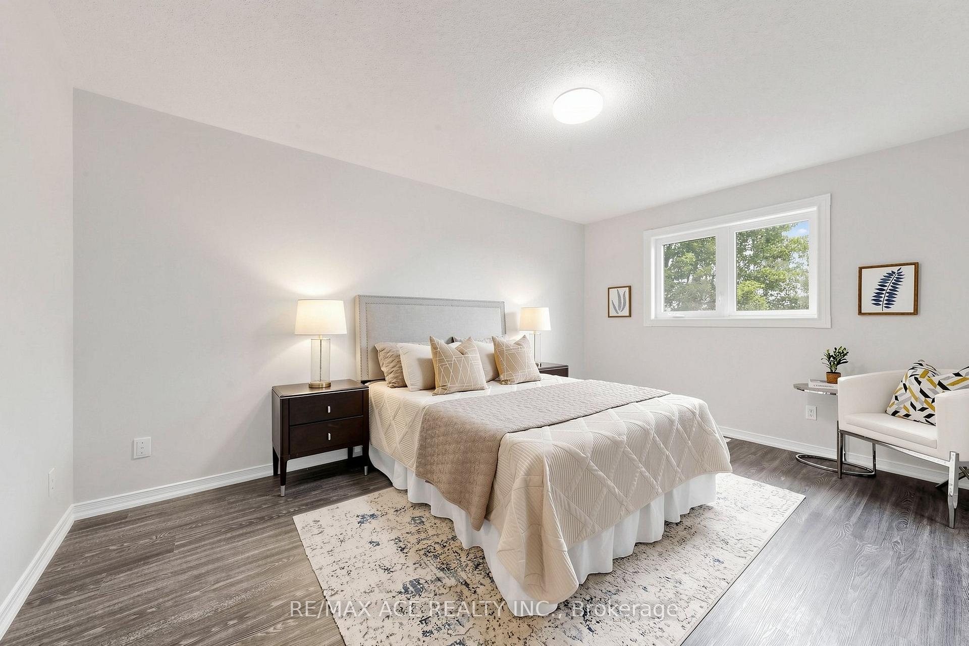 Photo 29 of 119 Primeau Drive, Aurora, Aurora Grove — HOMEH