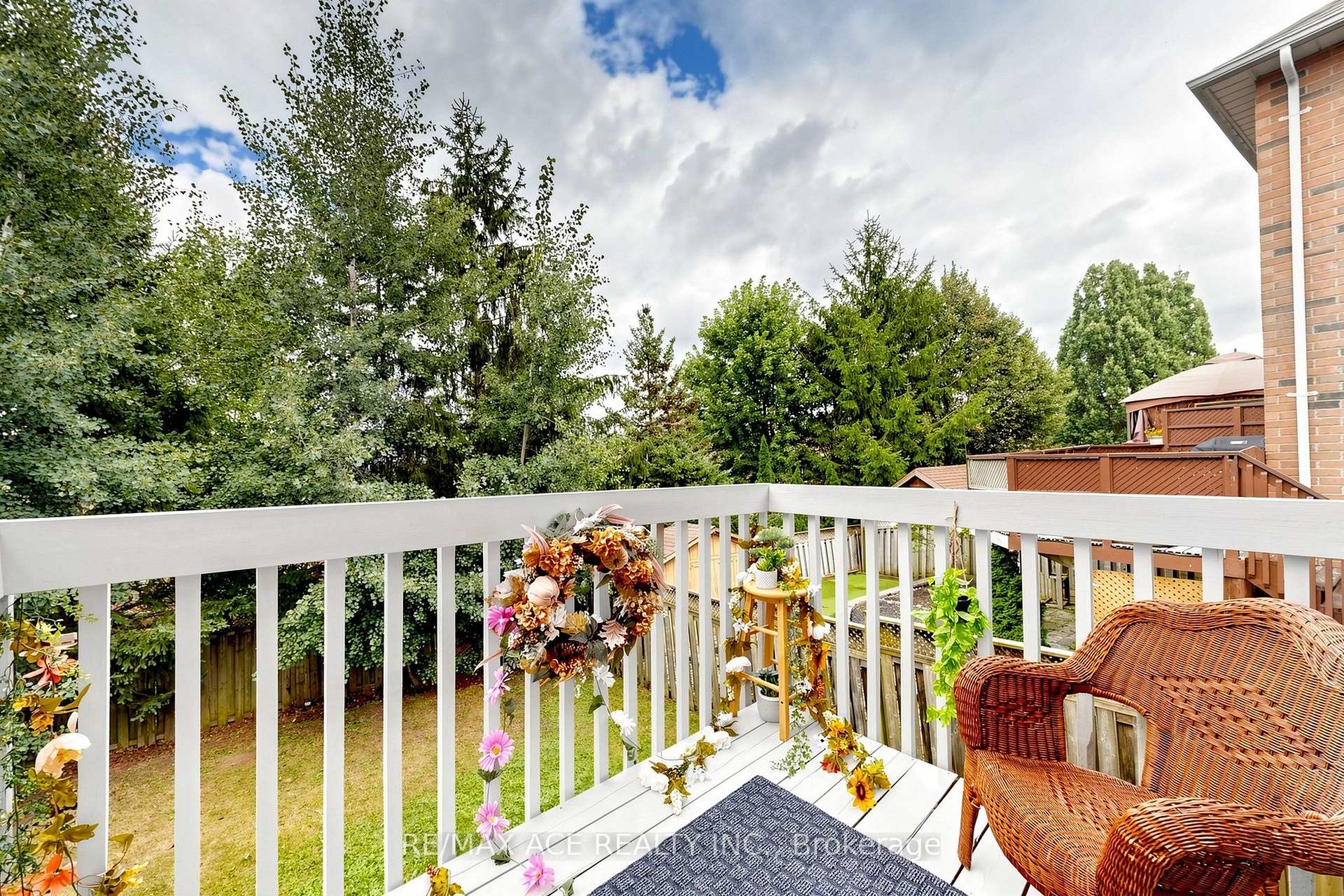 Photo 50 of 119 Primeau Drive, Aurora, Aurora Grove — HOMEH