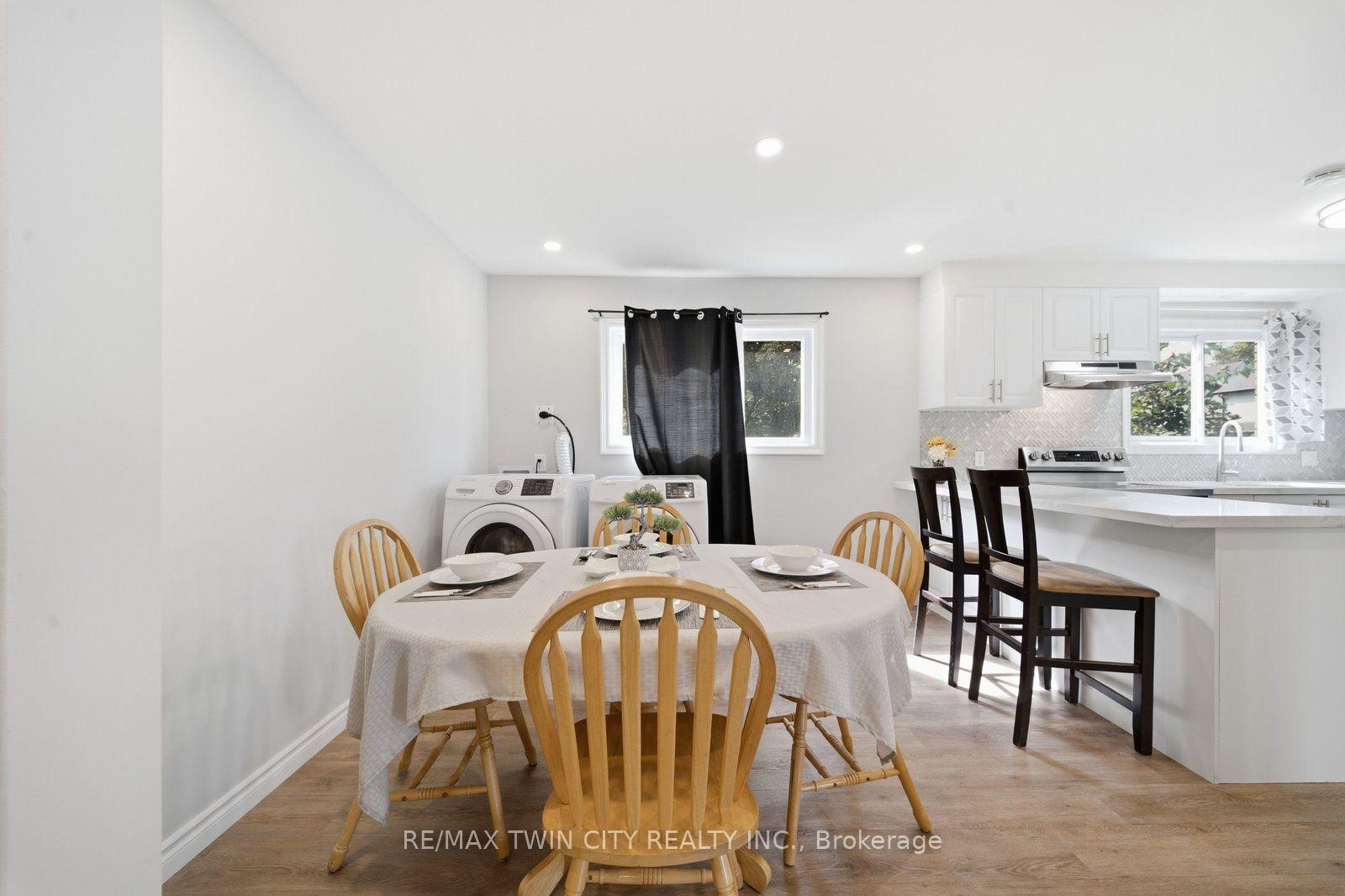 Photo 13 of 44 Stanley Street, Brantford, East Ward — HOMEH