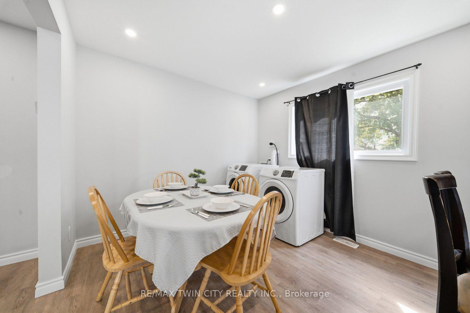 Photo 14 of 44 Stanley Street, Brantford, East Ward — HOMEH