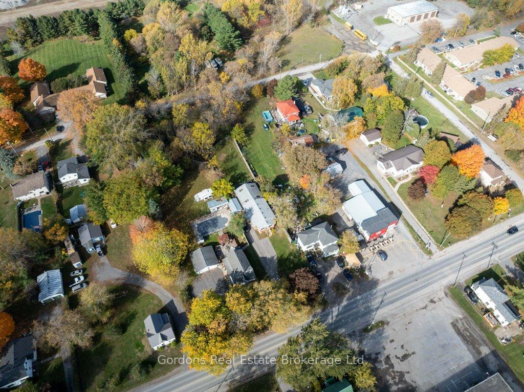 Photo 2 of 126 County Rd 10, Prince Edward County, Picton Ward — HOMEH
