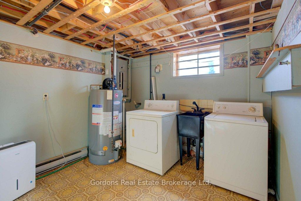 Photo 40 of 126 County Rd 10, Prince Edward County, Picton Ward — HOMEH