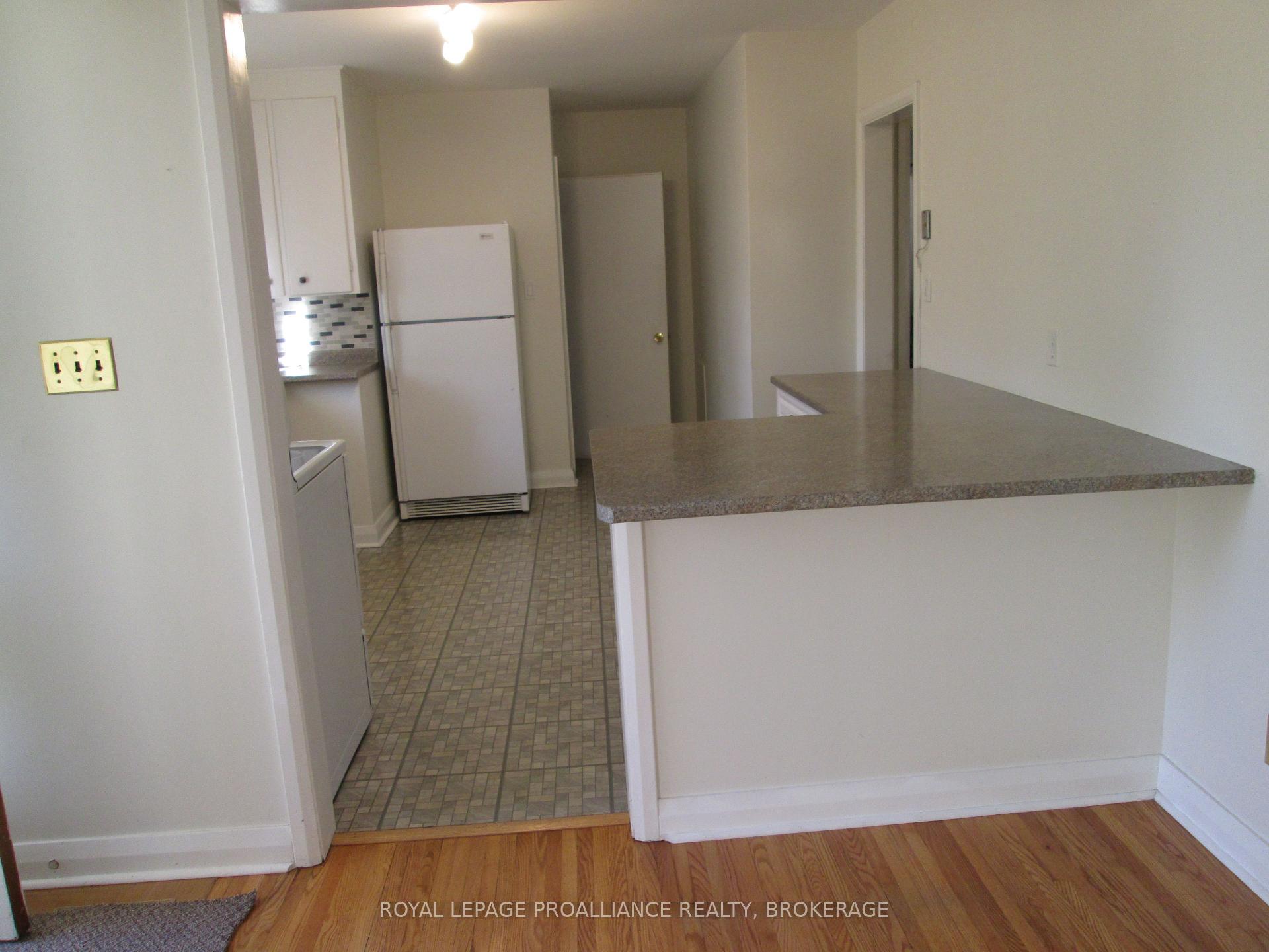 Photo 3 of 50 Campbell Crescent, Kingston, Central City West — HOMEH