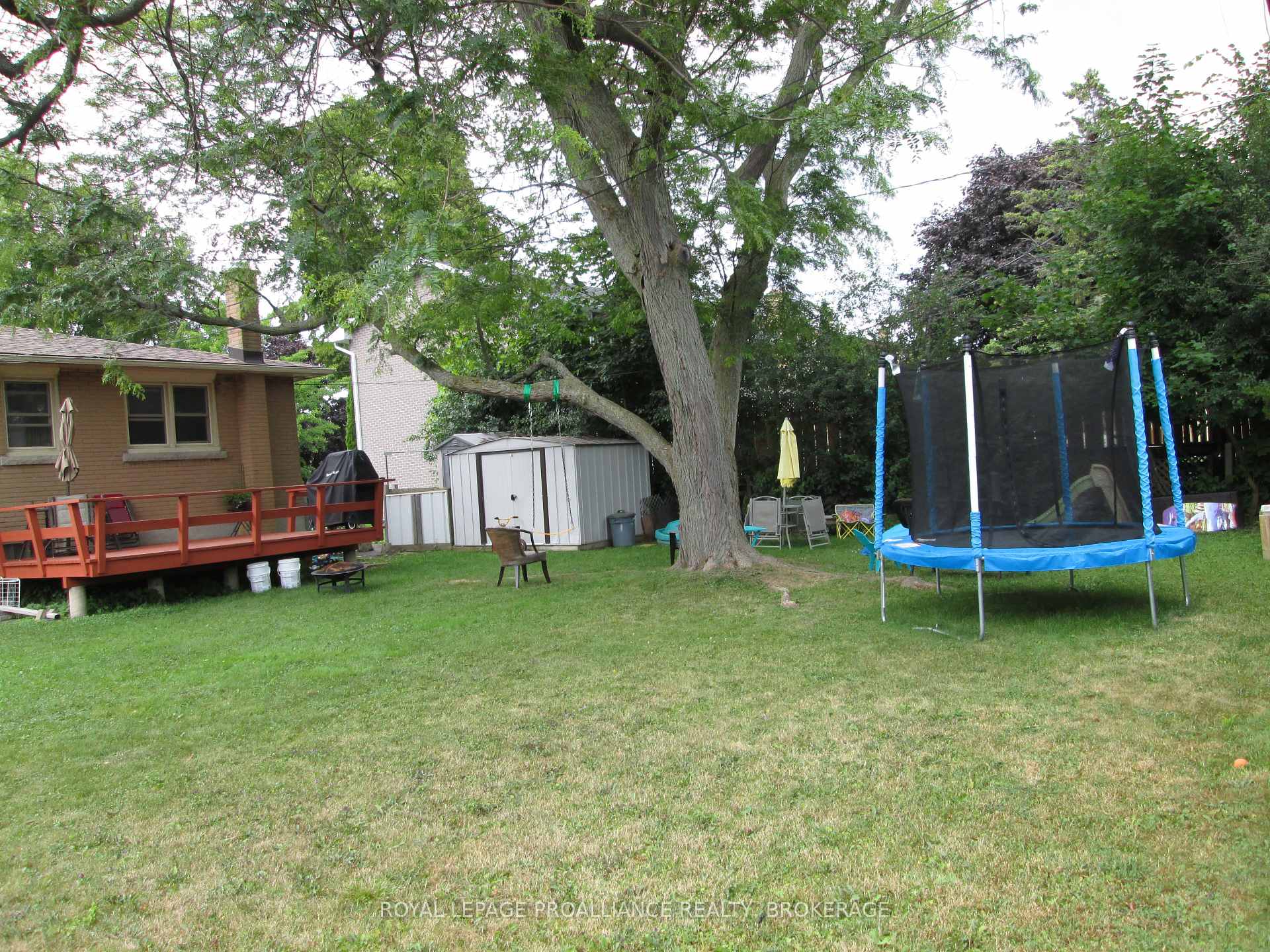 Photo 20 of 50 Campbell Crescent, Kingston, Central City West — HOMEH