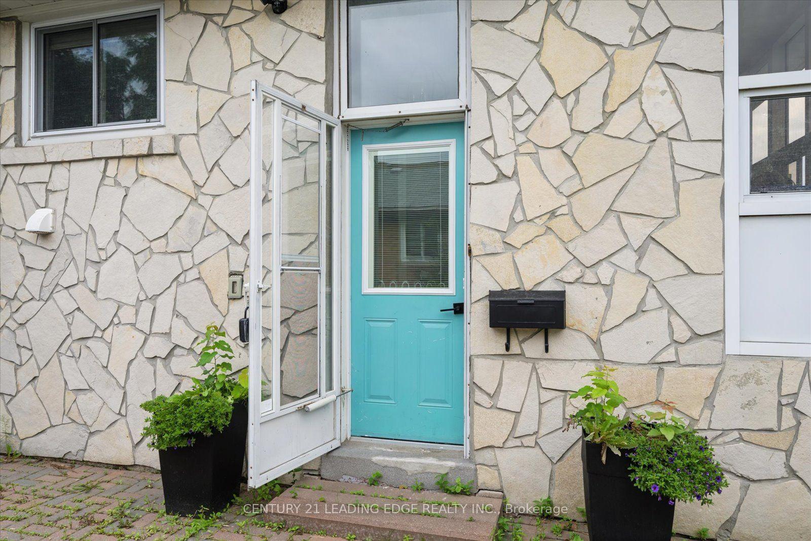 Photo 8 of Unit Basement, 883 Antonio Street, Pickering, Bay Ridges — HOMEH