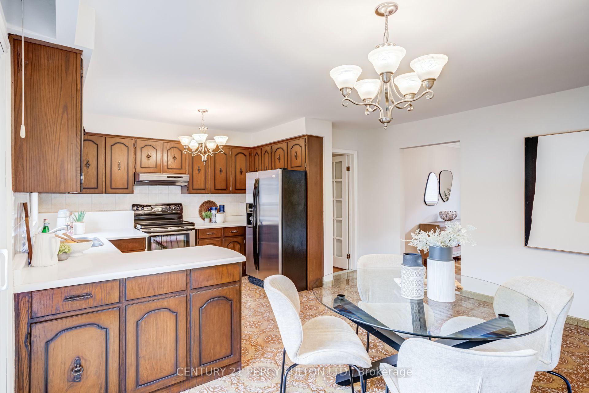 Photo 21 of 46 Cedar Drive, Scarborough, Scarborough Village — HOMEH