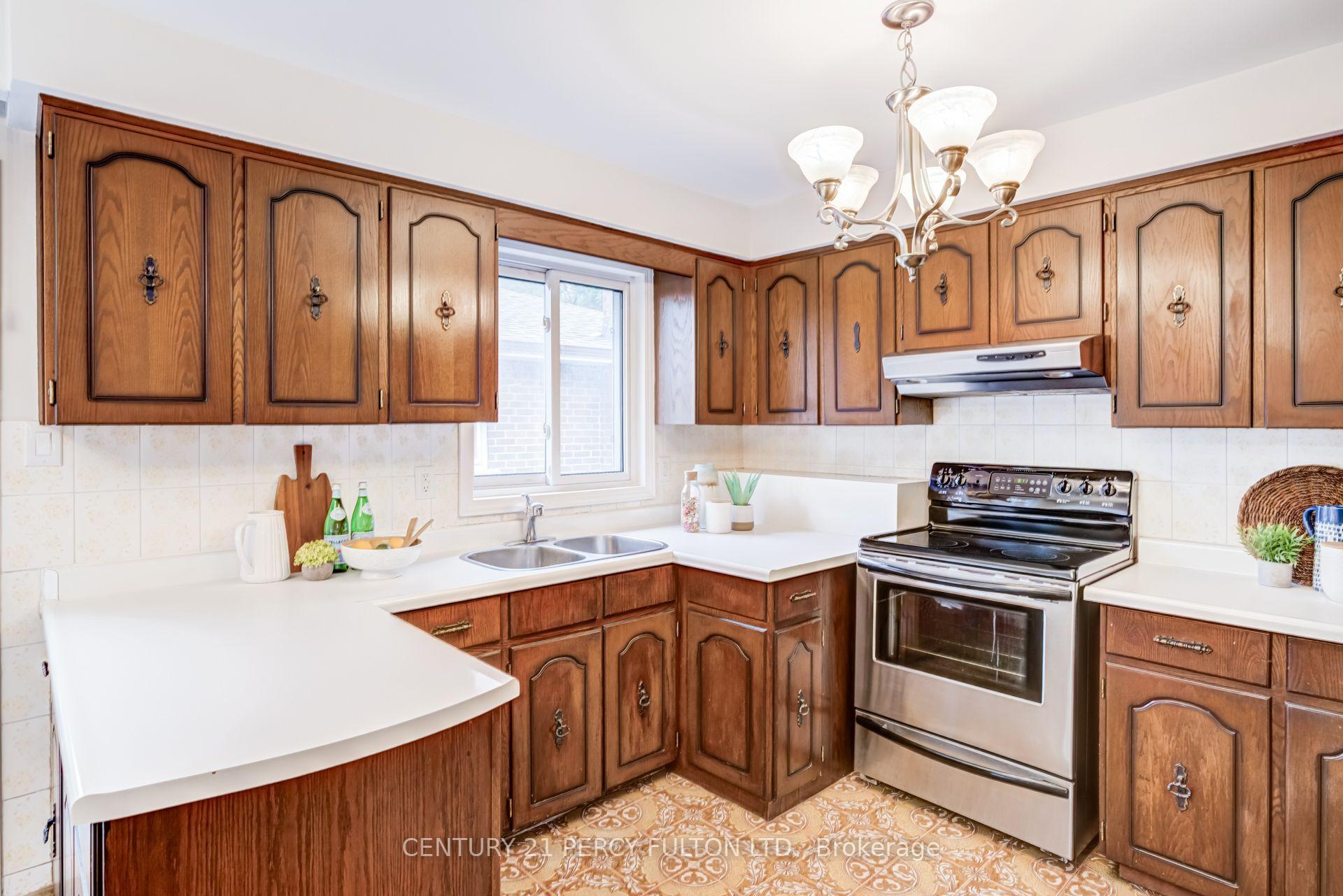 Photo 23 of 46 Cedar Drive, Scarborough, Scarborough Village — HOMEH