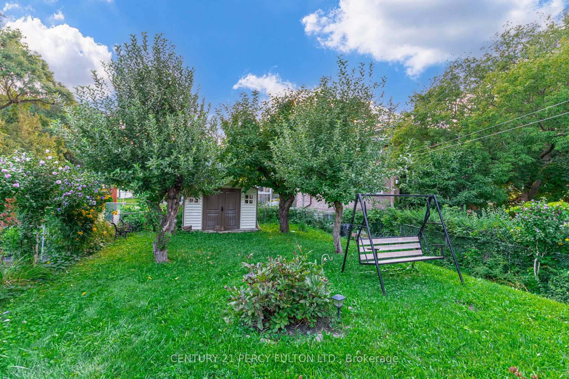 Photo 49 of 46 Cedar Drive, Scarborough, Scarborough Village — HOMEH